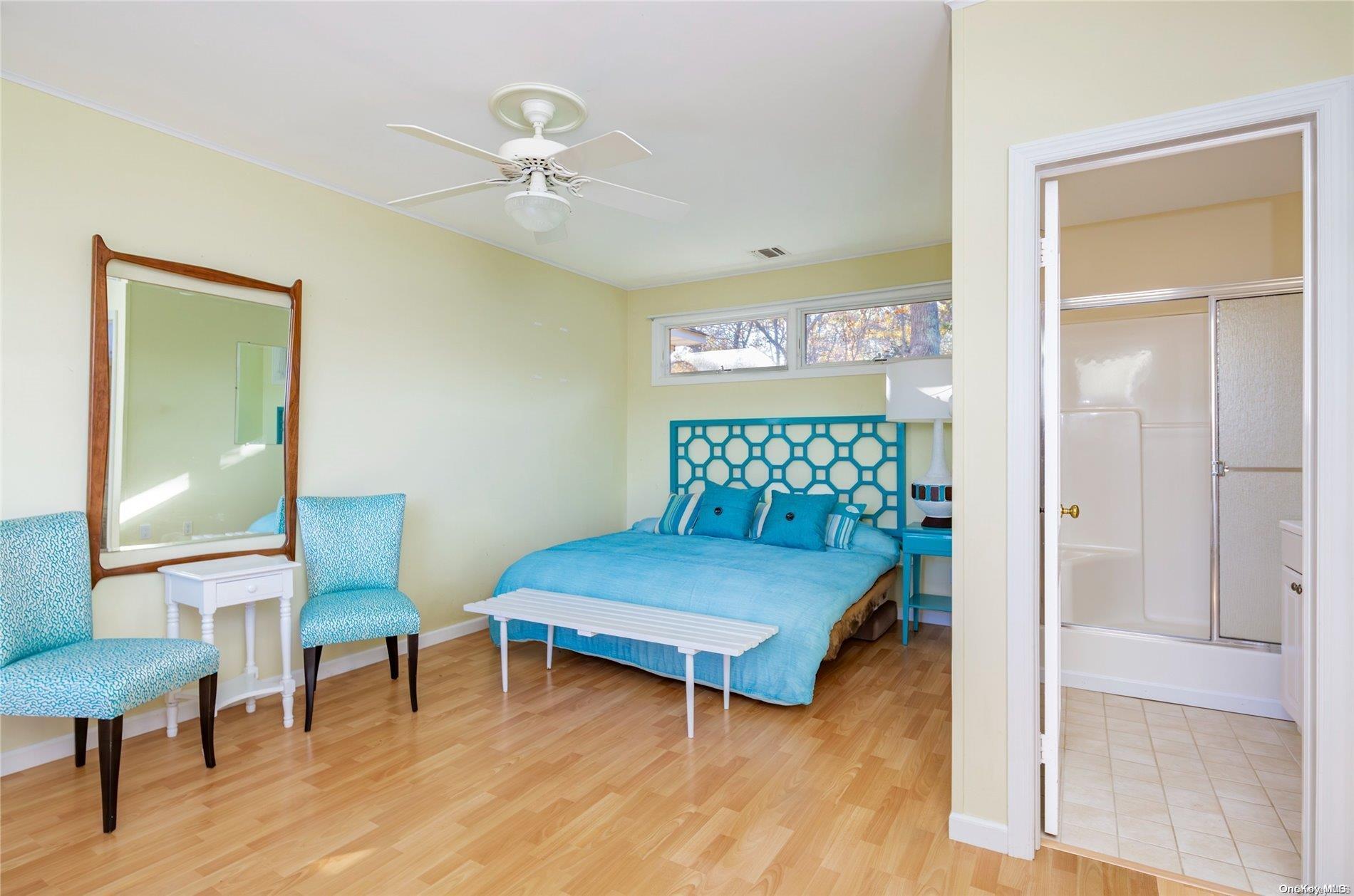 Single Family Bay Shore  Suffolk County, NY 11964, MLS-L3590276-24