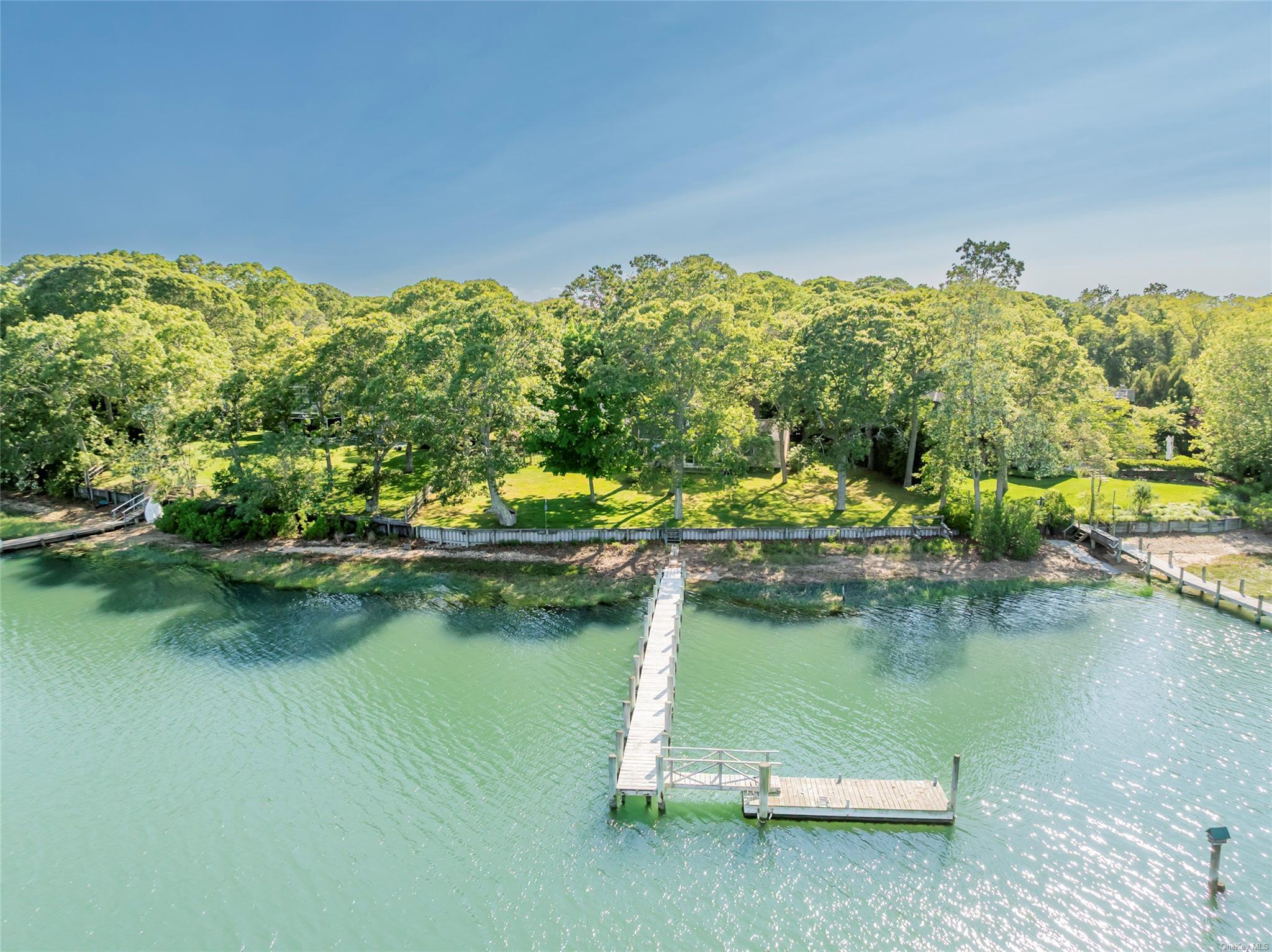 Single Family Bay Shore  Suffolk County, NY 11964, MLS-L3590276-37