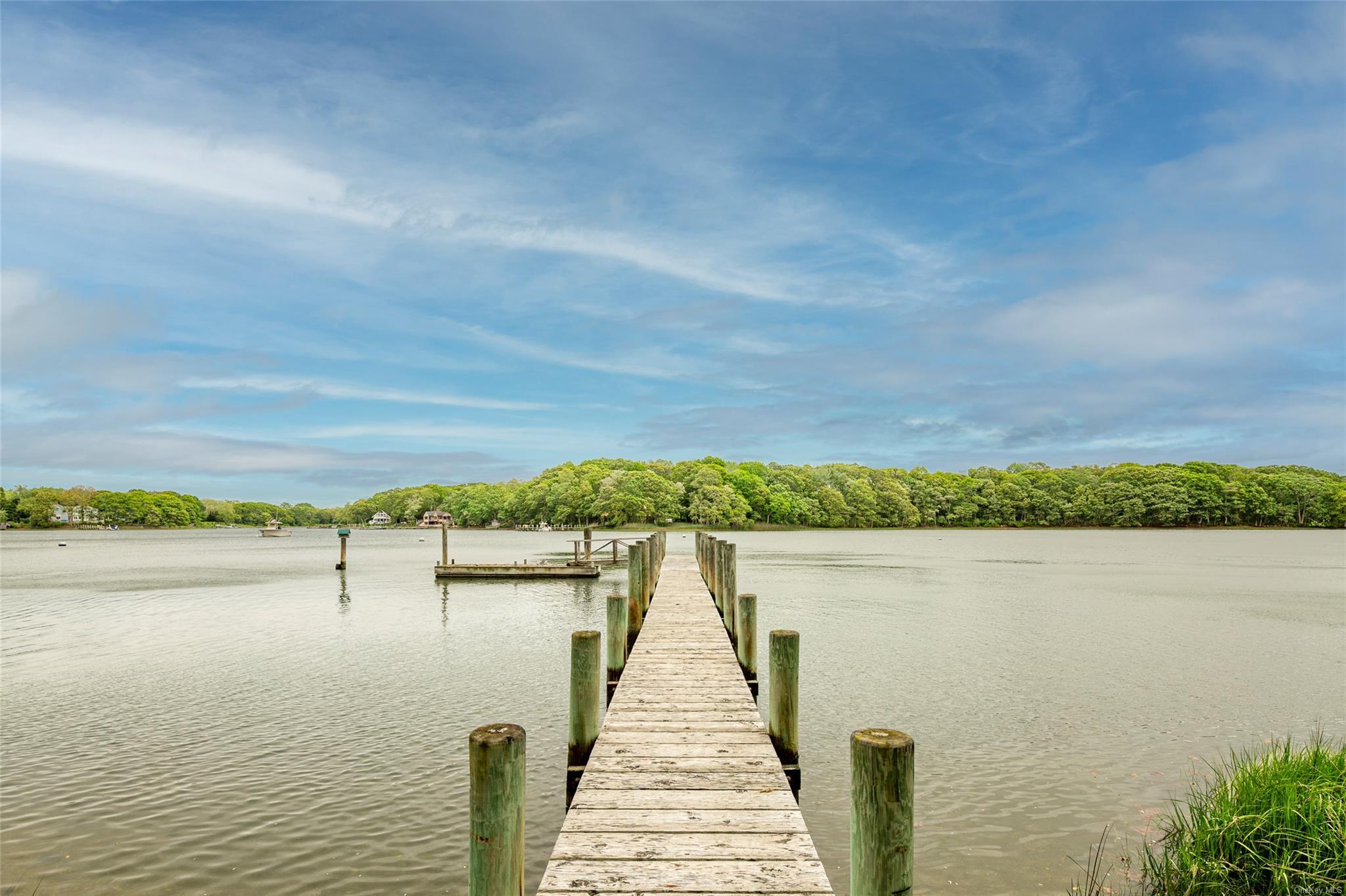 Single Family Bay Shore  Suffolk County, NY 11964, MLS-L3590276-44
