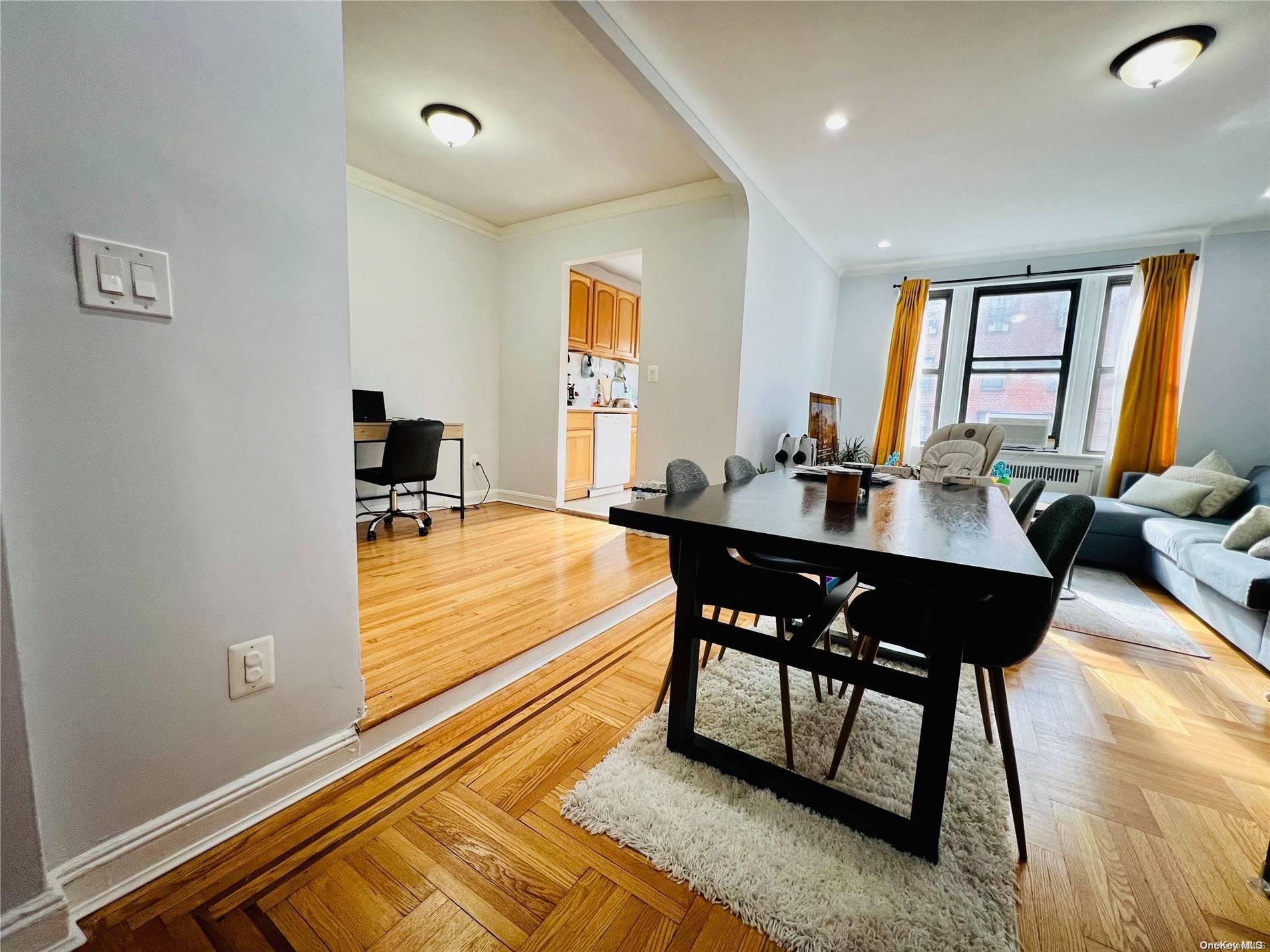 Condo 35th  Queens, NY 11372, MLS-L3590288-8