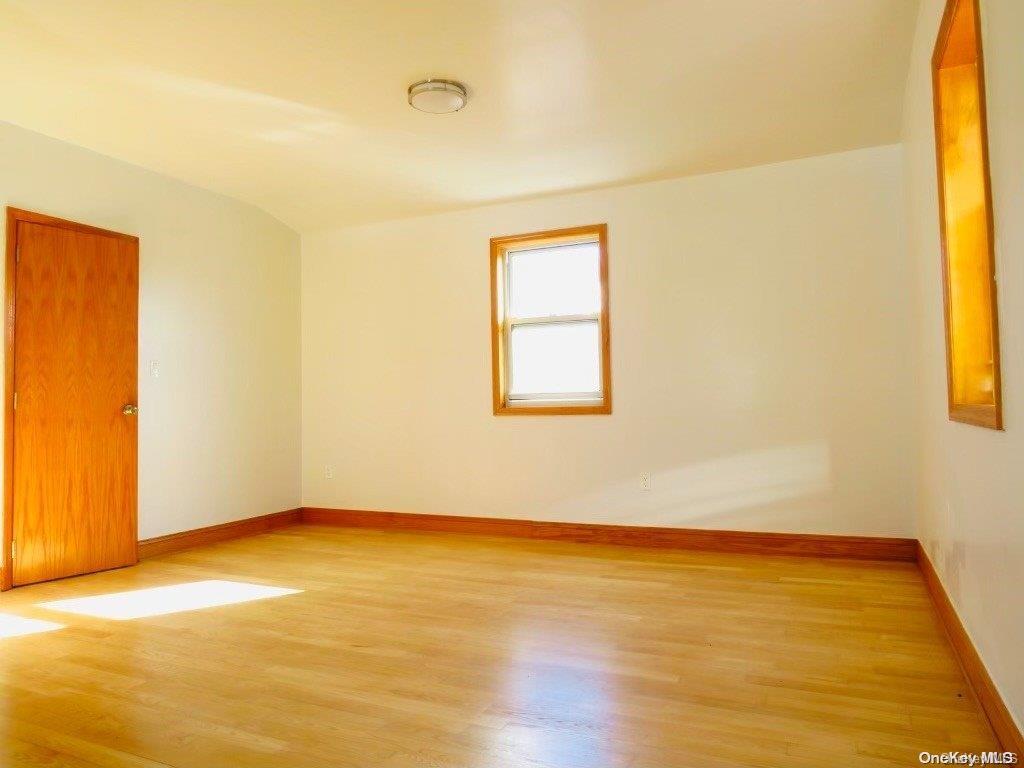 Single Family 195th  Queens, NY 11358, MLS-L3590290-5