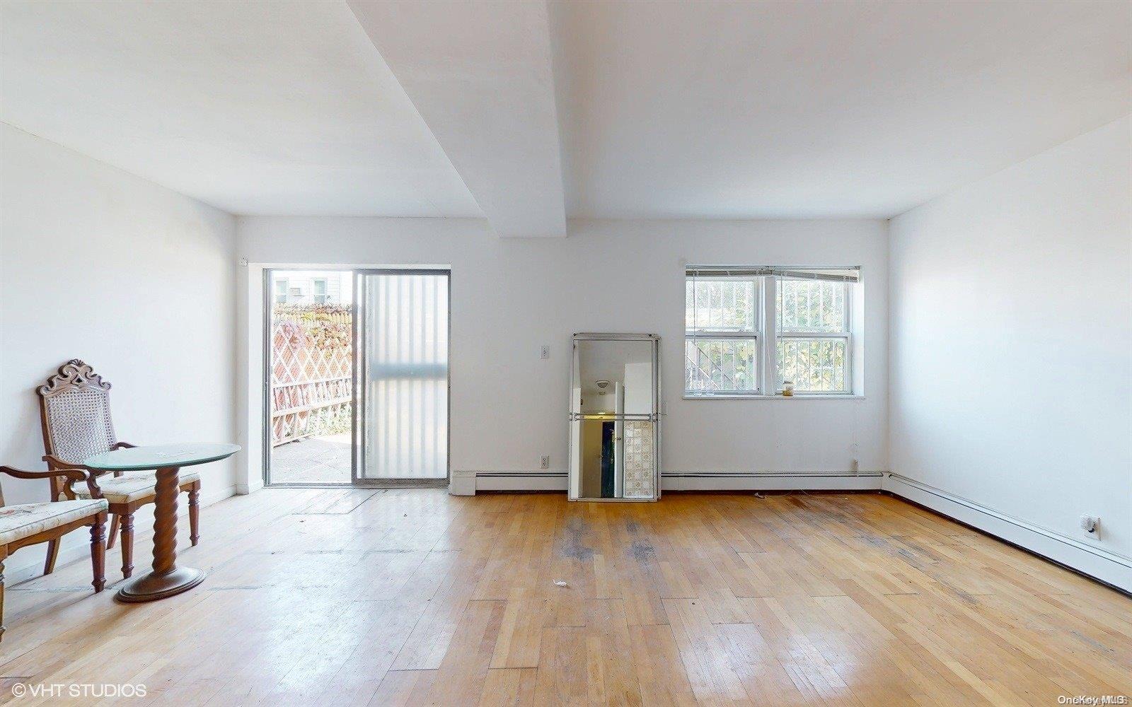 Single Family 72nd  Queens, NY 11378, MLS-L3590427-26