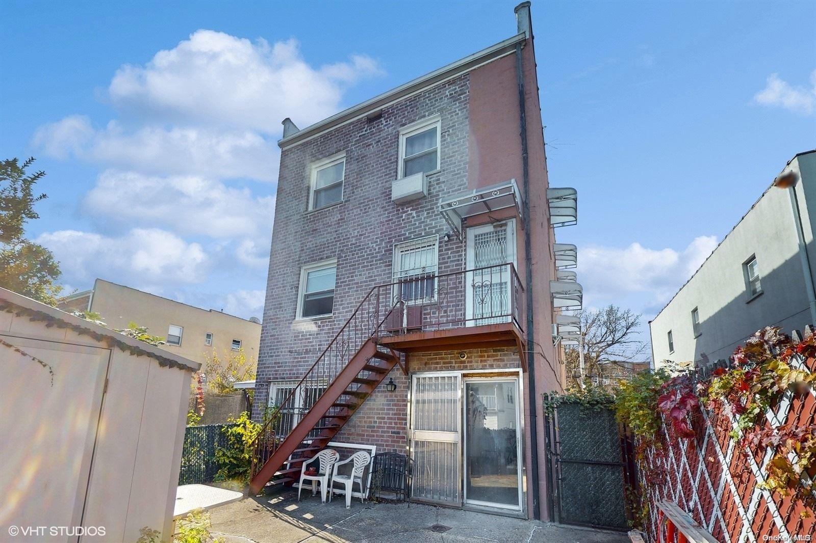 Single Family 72nd  Queens, NY 11378, MLS-L3590427-35