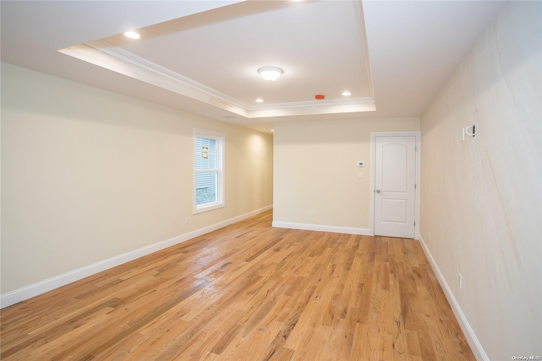 Single Family Meadowbrook  Nassau County, NY 11566, MLS-L3590440-4