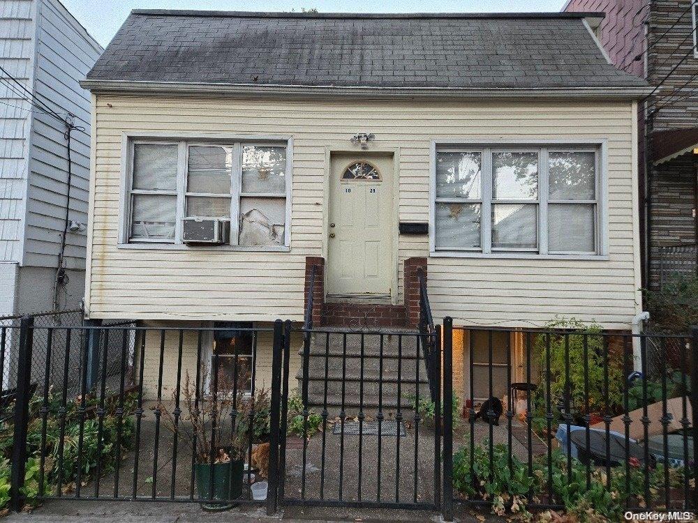 Single Family 25th  Queens, NY 11102, MLS-L3590458-5