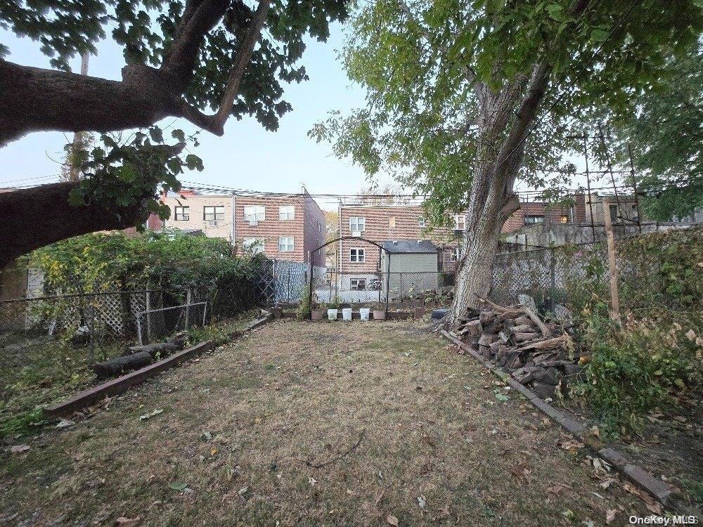 Single Family 25th  Queens, NY 11102, MLS-L3590458-9