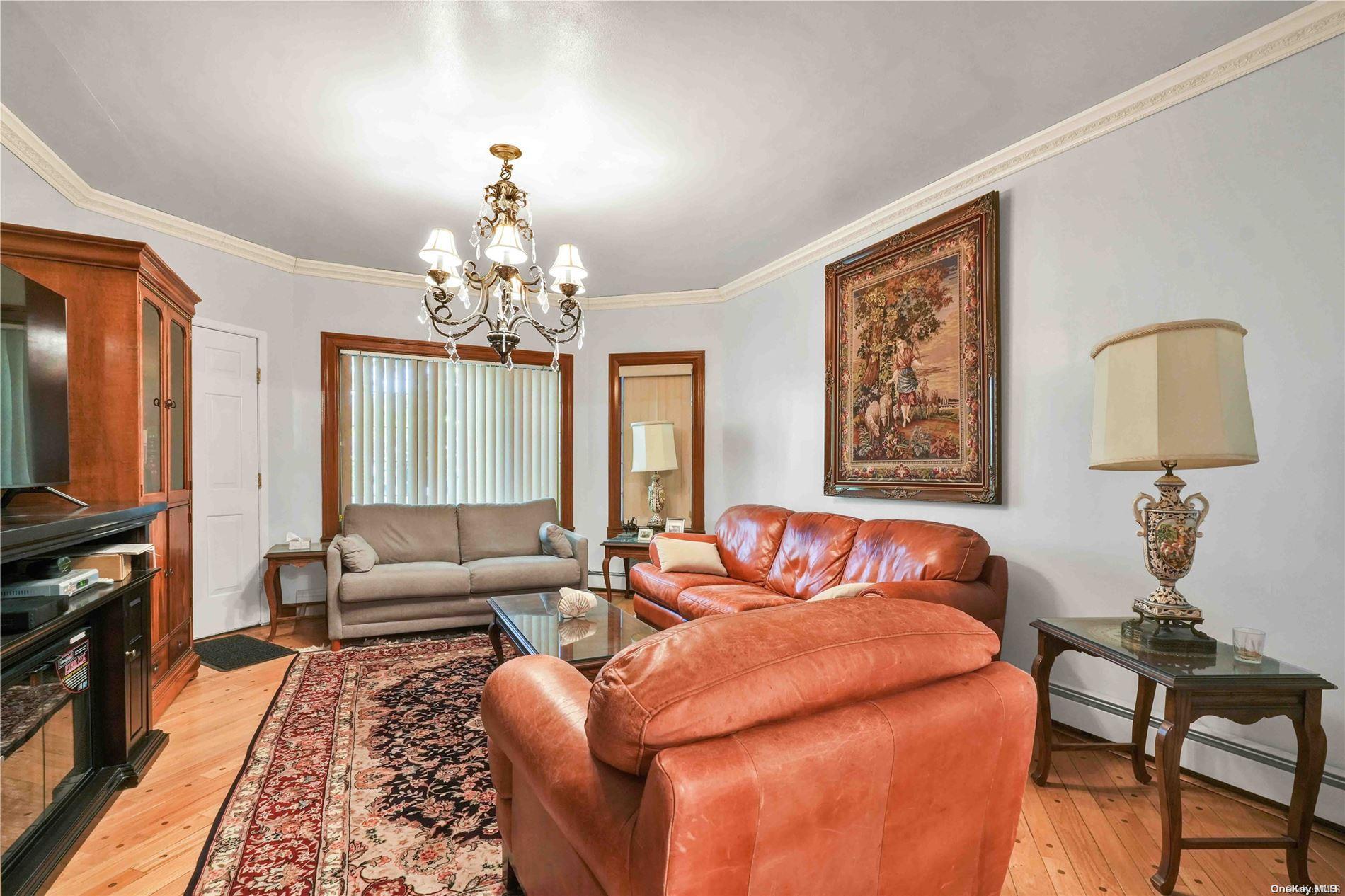 Single Family Lincoln  Nassau County, NY 11570, MLS-L3590526-12