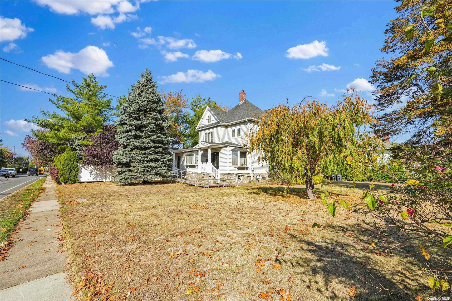 Single Family Lincoln  Nassau County, NY 11570, MLS-L3590526-2