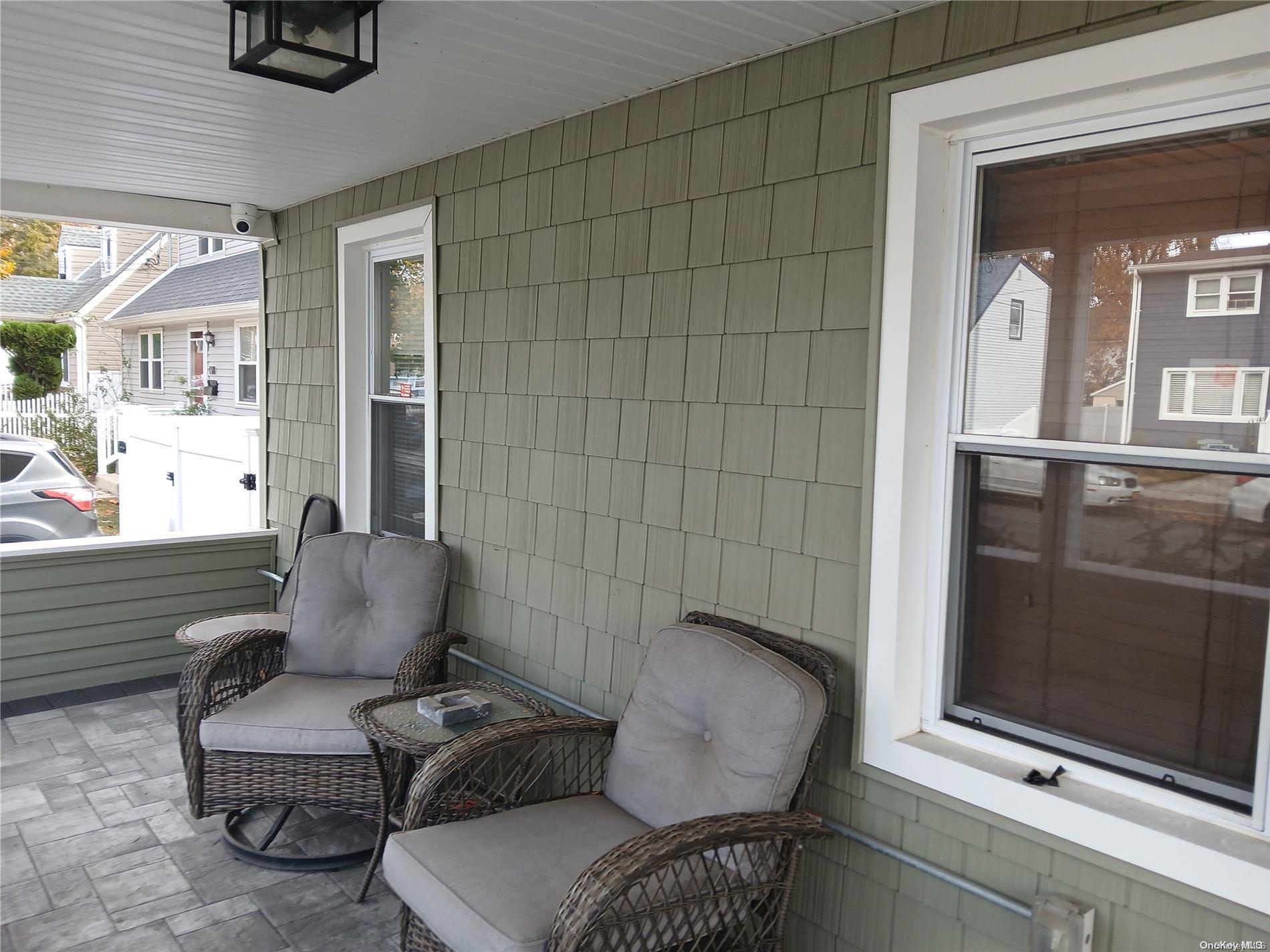 Single Family Underhill  Nassau County, NY 11575, MLS-L3590529-3