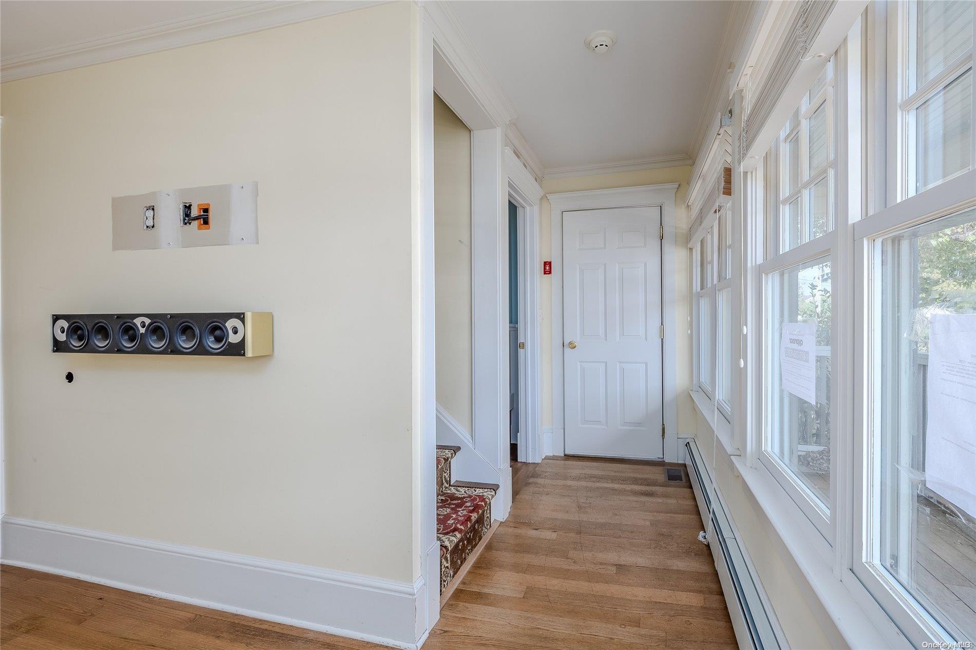 Single Family East  Suffolk County, NY 11726, MLS-L3590666-12