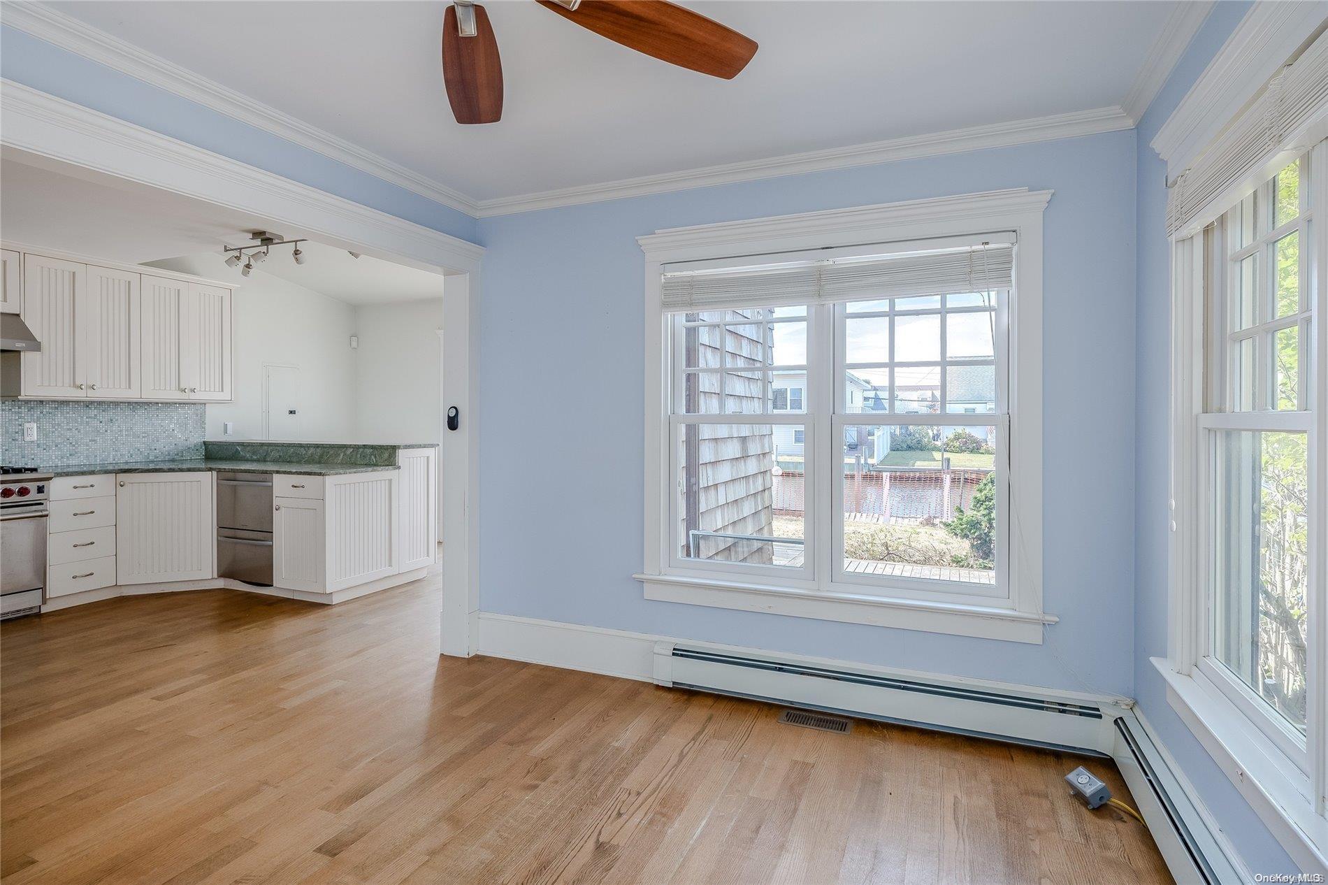Single Family East  Suffolk County, NY 11726, MLS-L3590666-18