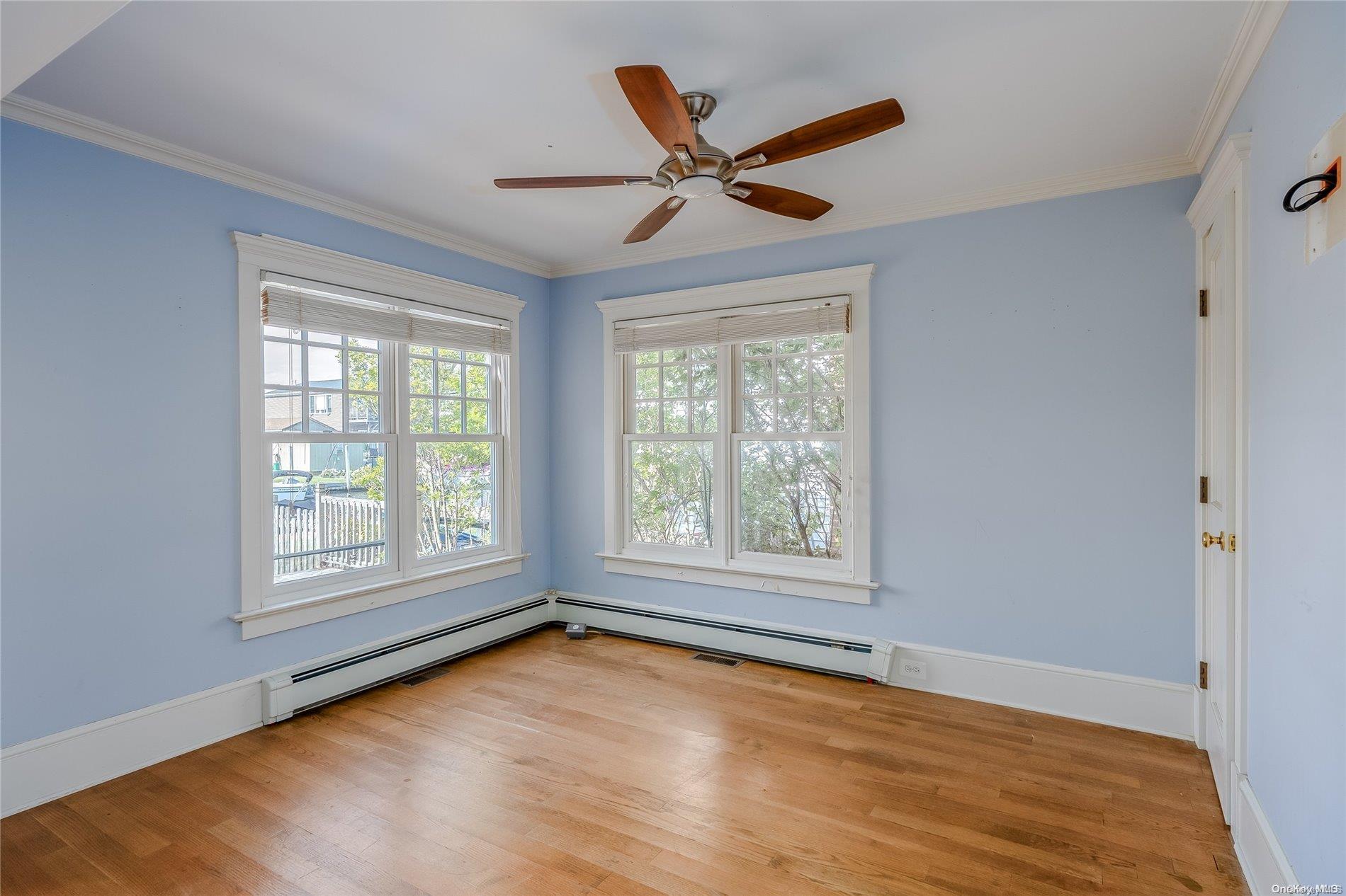 Single Family East  Suffolk County, NY 11726, MLS-L3590666-19