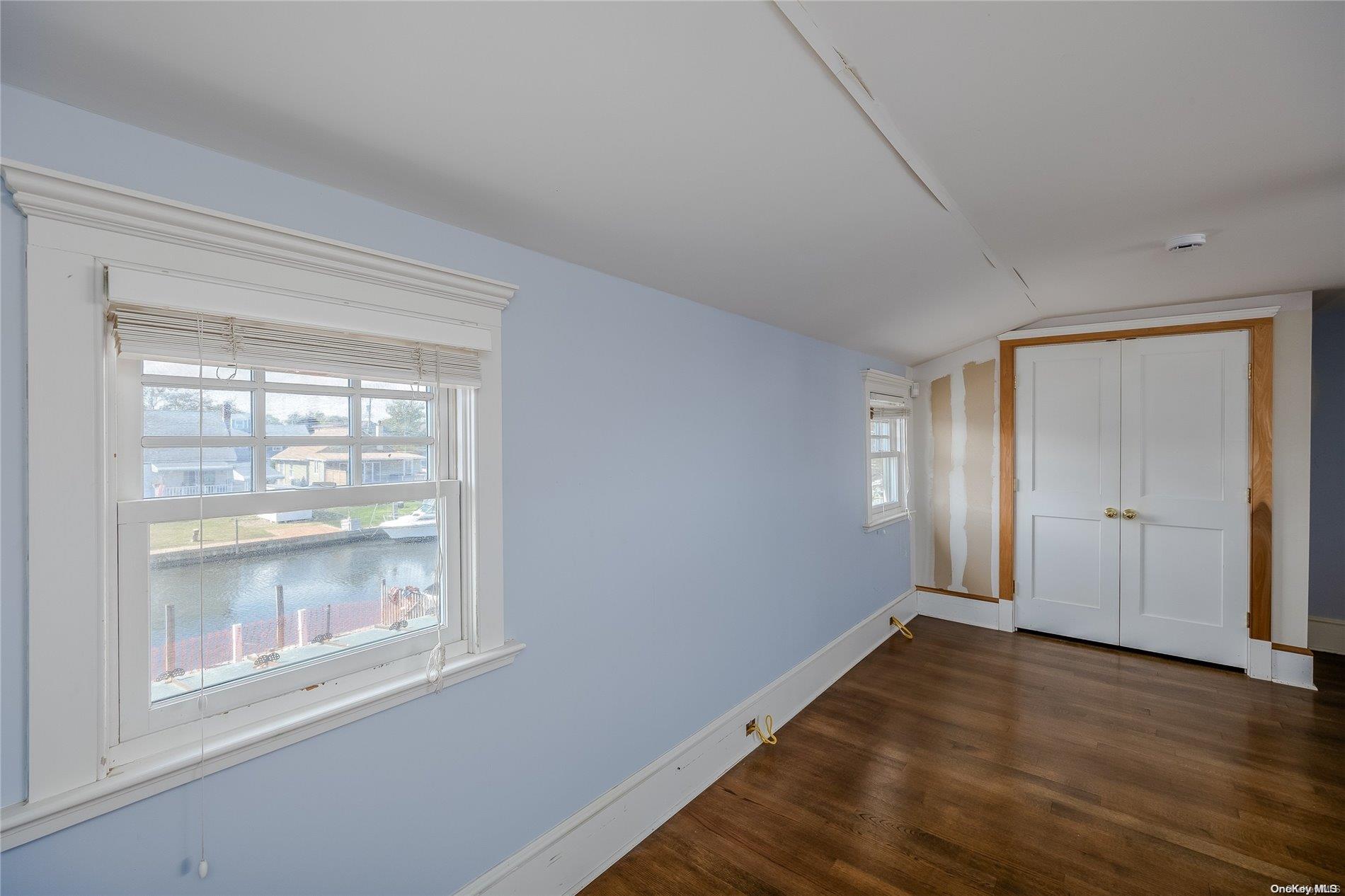 Single Family East  Suffolk County, NY 11726, MLS-L3590666-33
