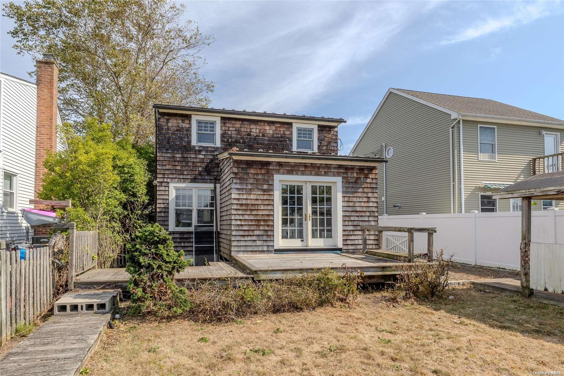 Single Family East  Suffolk County, NY 11726, MLS-L3590666-6