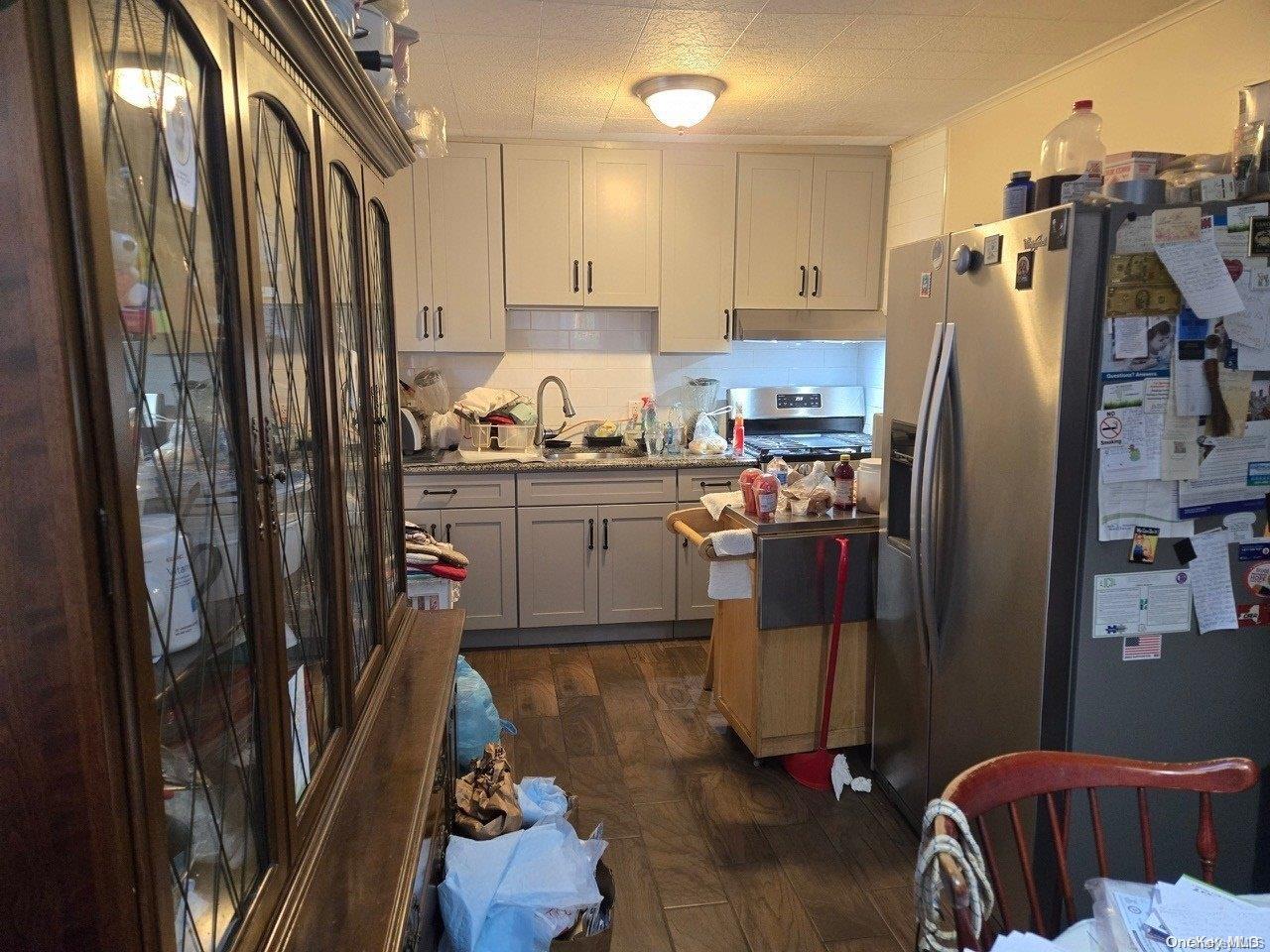 Single Family Marshall  Nassau County, NY 11550, MLS-L3590669-3
