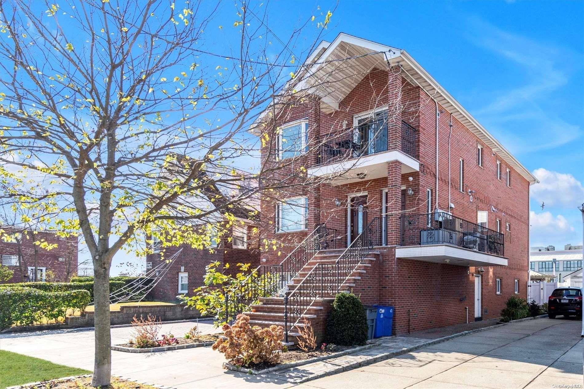 Single Family 95th  Queens, NY 11414, MLS-L3590847-29