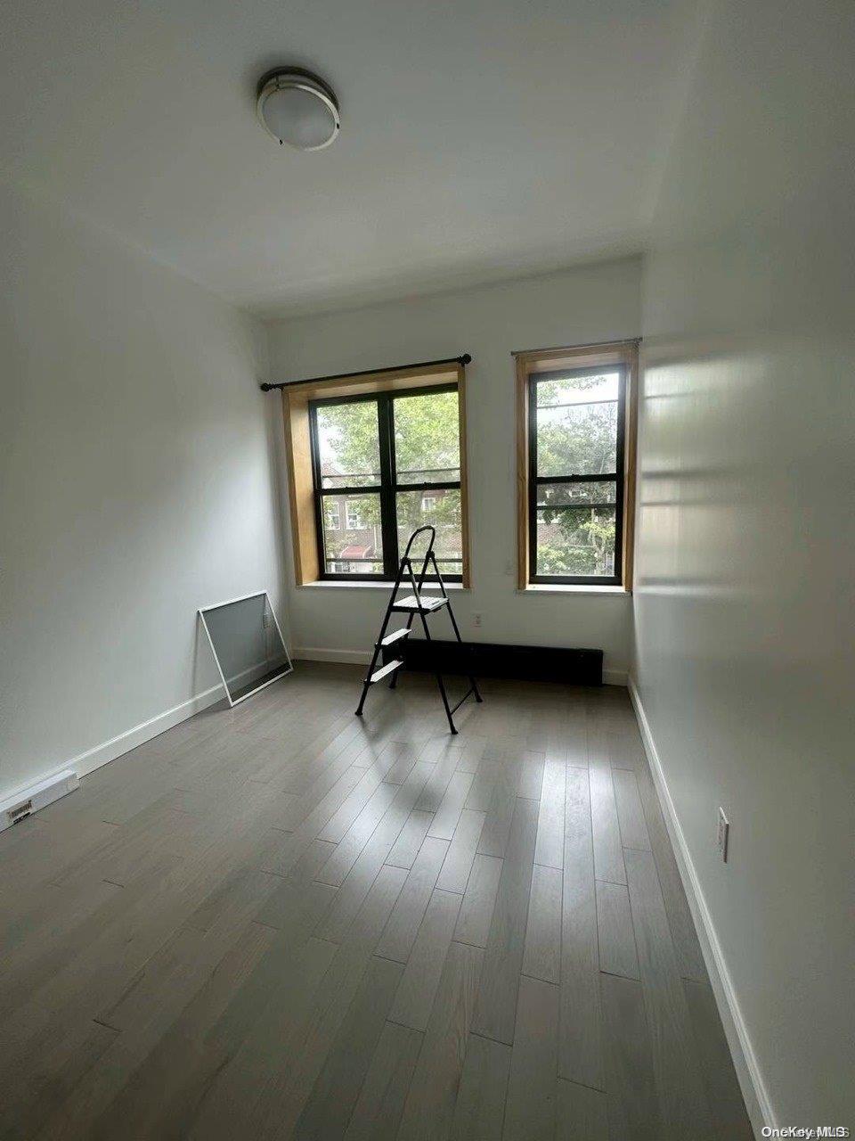 Single Family 83rd  Queens, NY 11370, MLS-L3590937-3