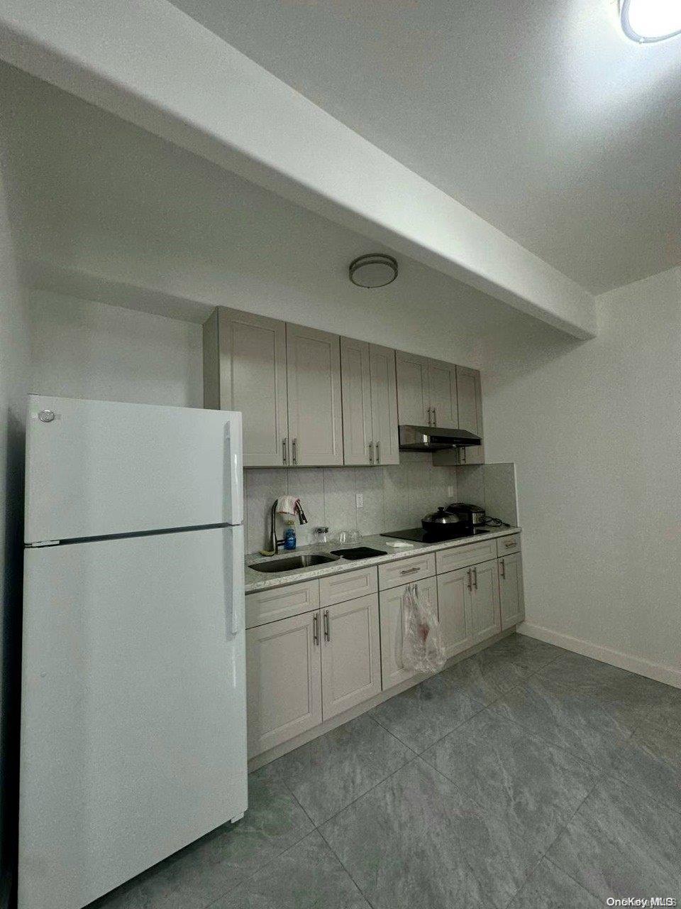 Single Family 83rd  Queens, NY 11370, MLS-L3590937-5