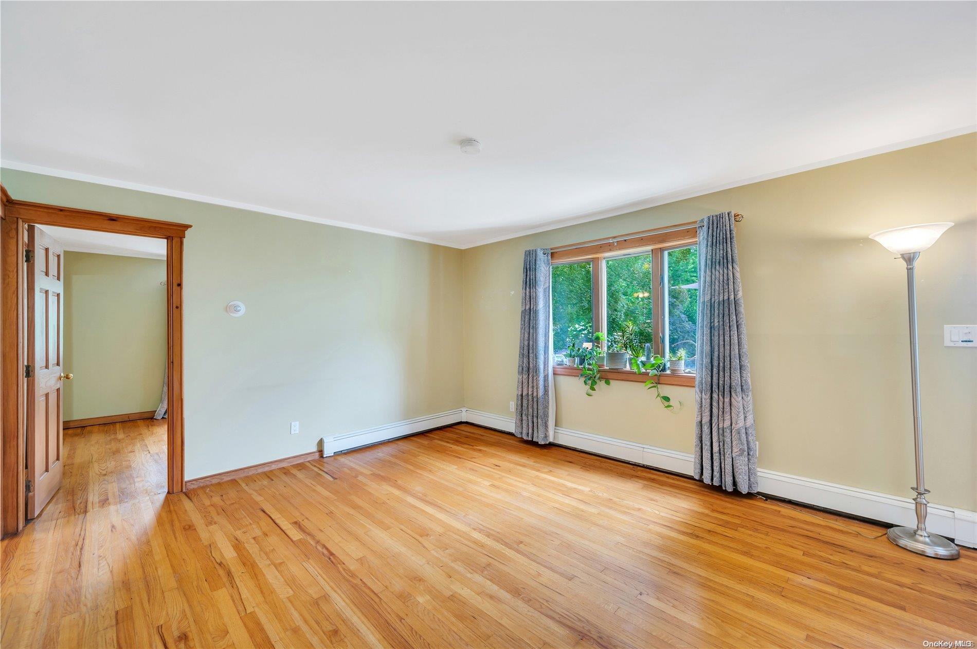 Single Family Bruce  Suffolk County, NY 11754, MLS-L3590957-22