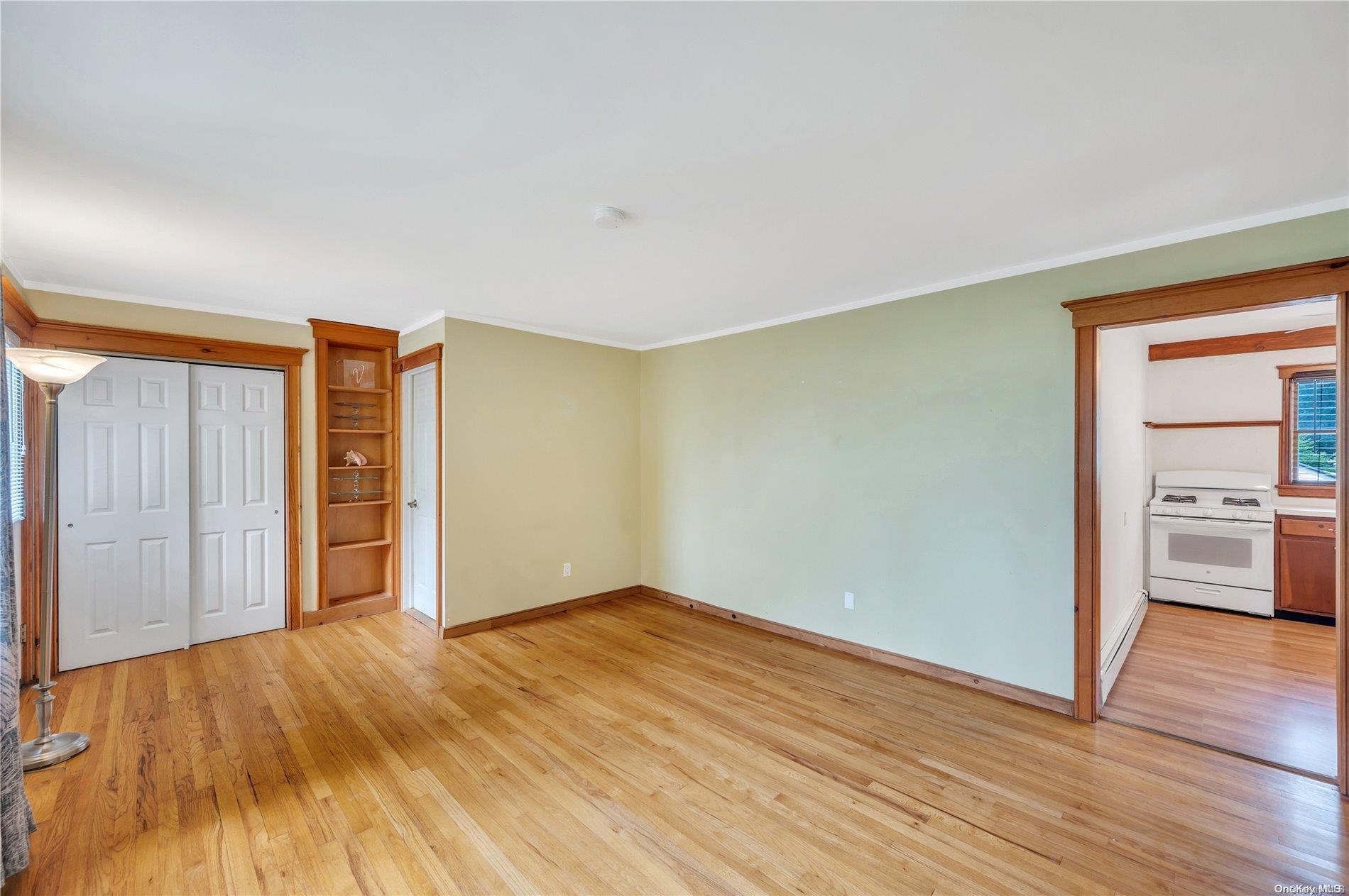 Single Family Bruce  Suffolk County, NY 11754, MLS-L3590957-24
