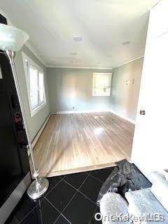 Single Family Bruce  Suffolk County, NY 11754, MLS-L3590957-9
