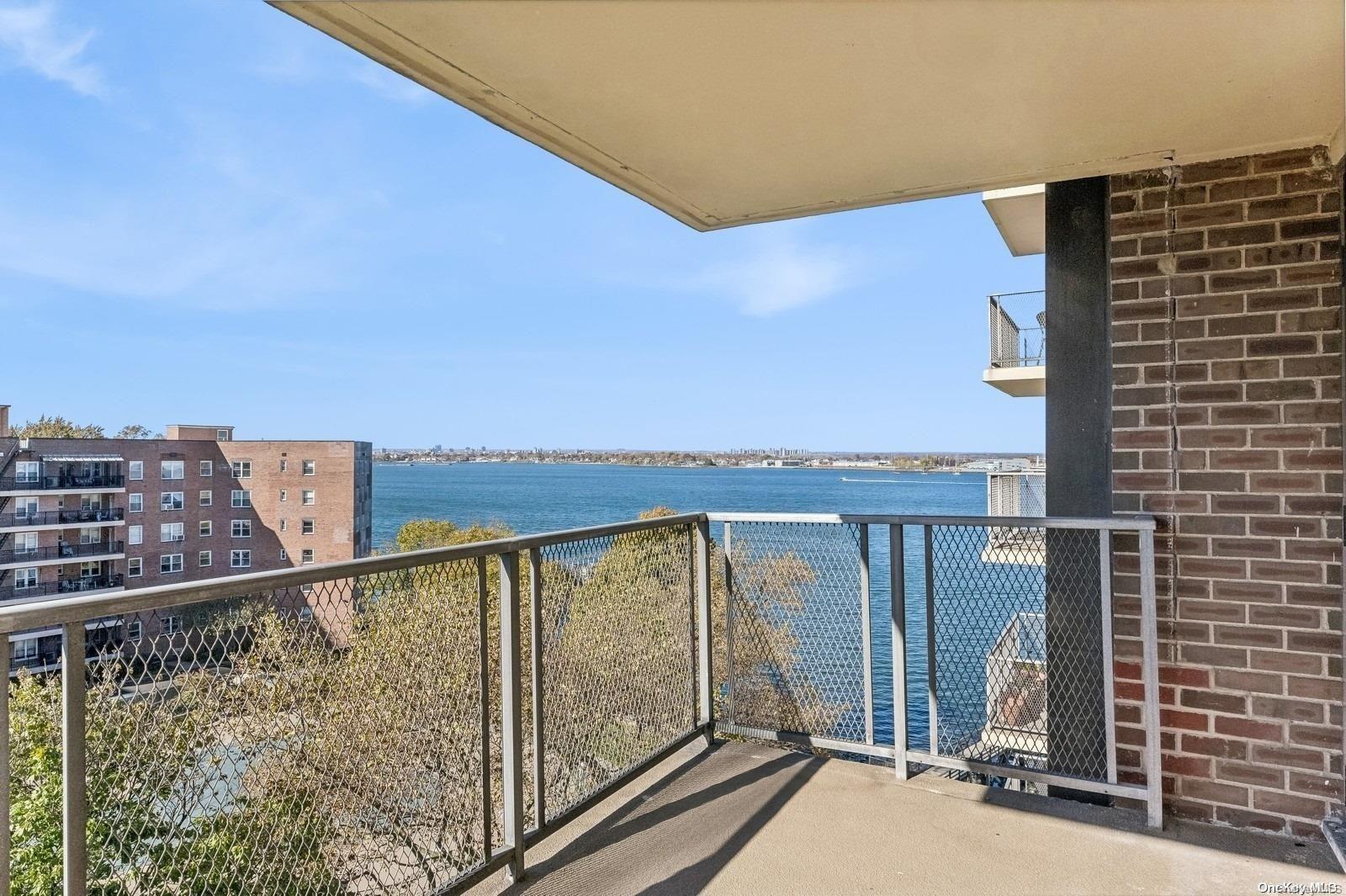 Coop Powells Cove  Queens, NY 11357, MLS-L3591036-11