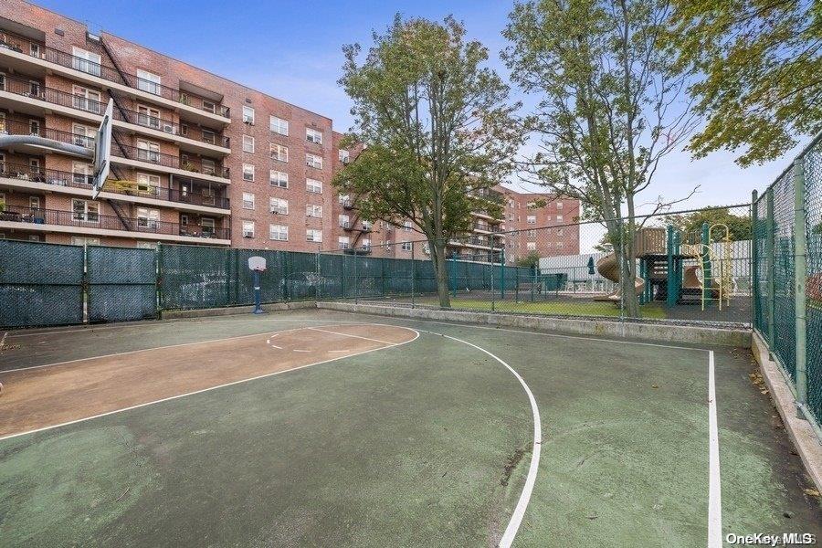 Coop Powells Cove  Queens, NY 11357, MLS-L3591036-30