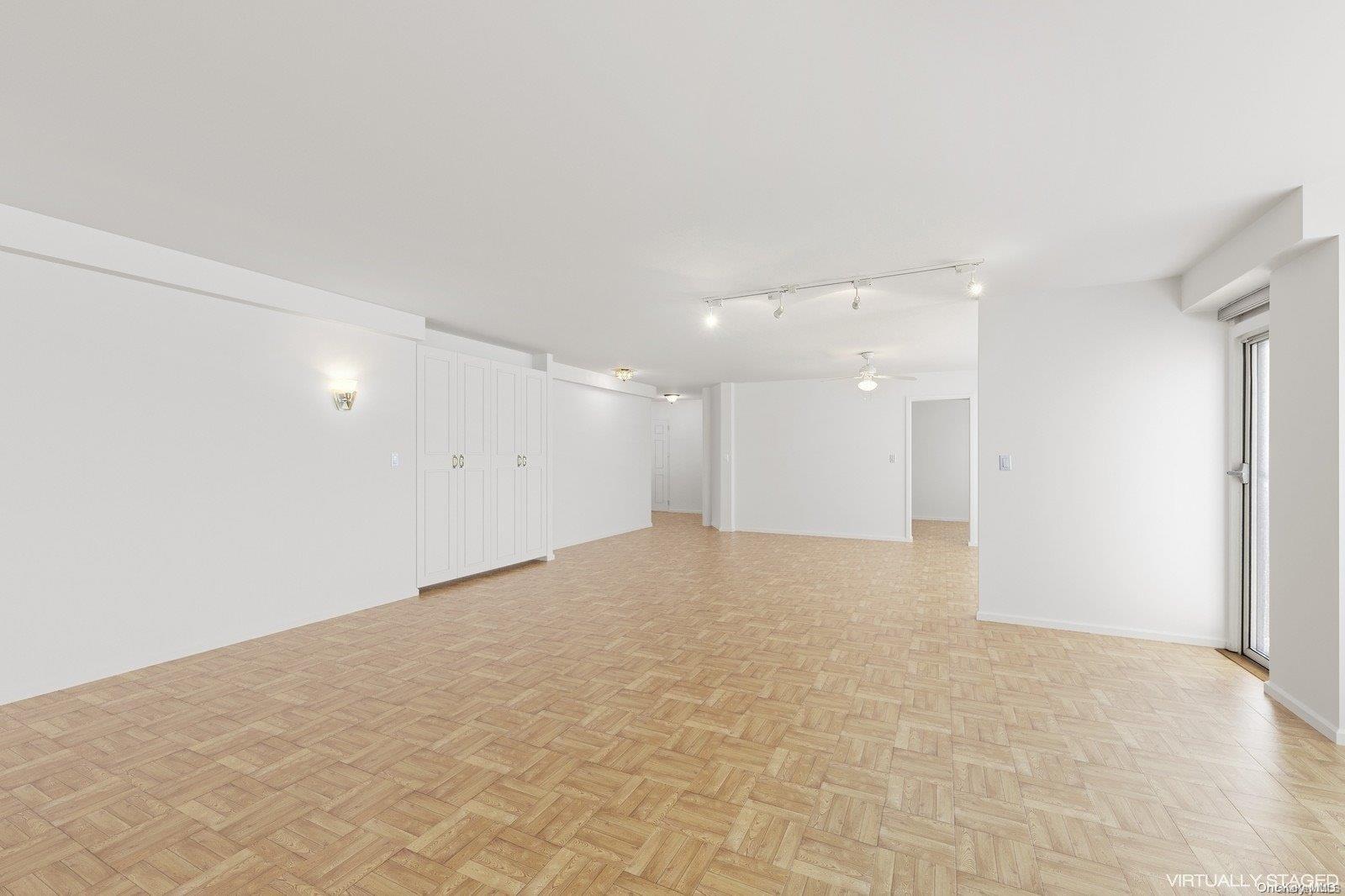 Coop Powells Cove  Queens, NY 11357, MLS-L3591036-4