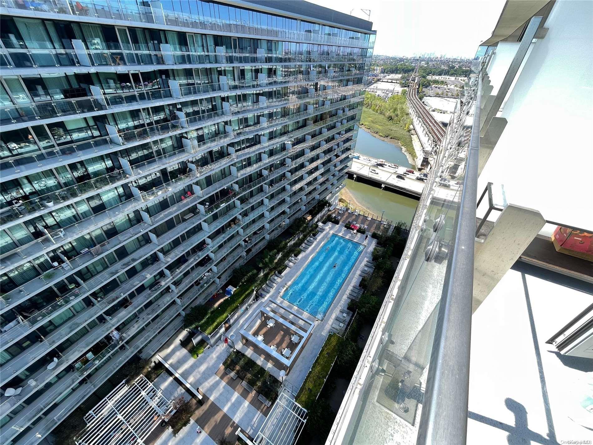 Condo 40th  Queens, NY 11354, MLS-L3591155-9