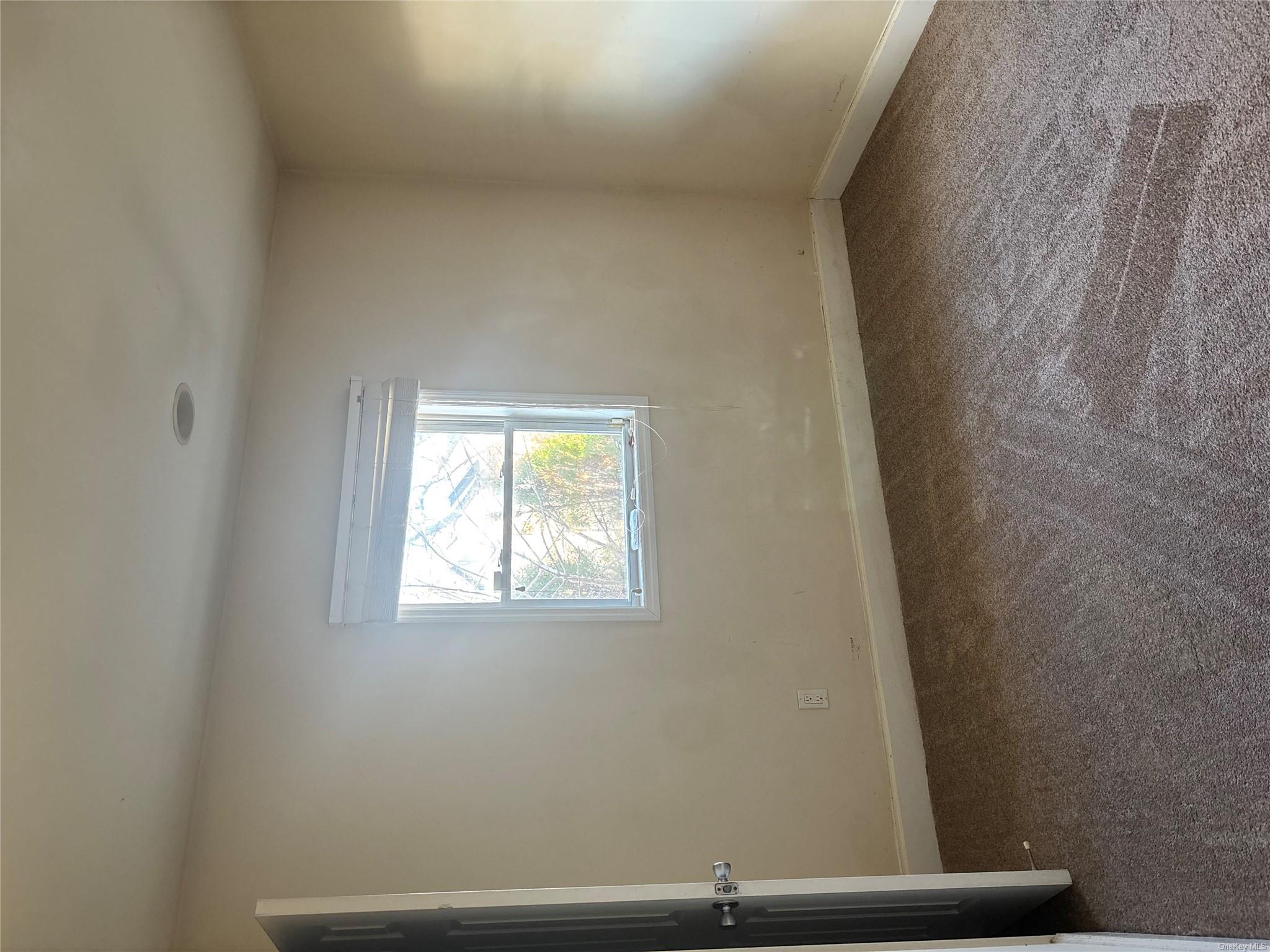 Single Family Nathalie  Suffolk County, NY 11701 I, MLS-L3591304-3