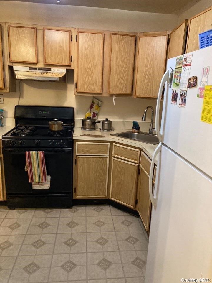 Single Family 88th  Queens, NY 11372, MLS-L3591384-5