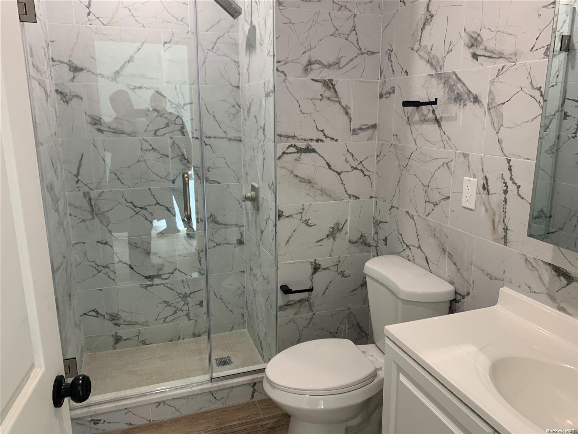 Apartment Hillside  Queens, NY 11004, MLS-L3591471-11