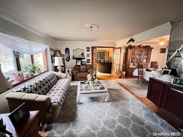 Single Family Madison  Nassau County, NY 11558, MLS-L3591486-13