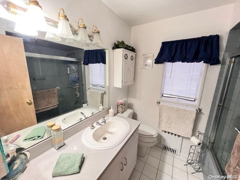 Single Family Madison  Nassau County, NY 11558, MLS-L3591486-18