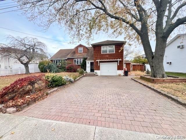 Single Family Madison  Nassau County, NY 11558, MLS-L3591486-3
