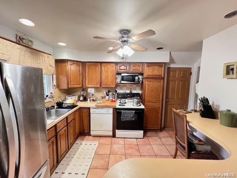 Single Family Madison  Nassau County, NY 11558, MLS-L3591486-6