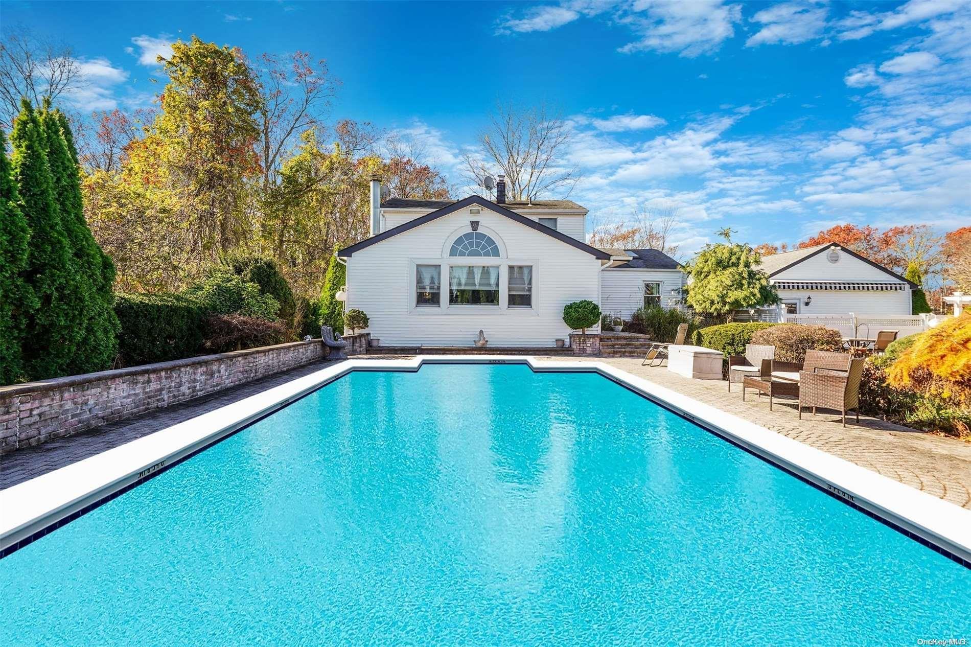 Single Family Marchant  Suffolk County, NY 11780, MLS-L3591496-33