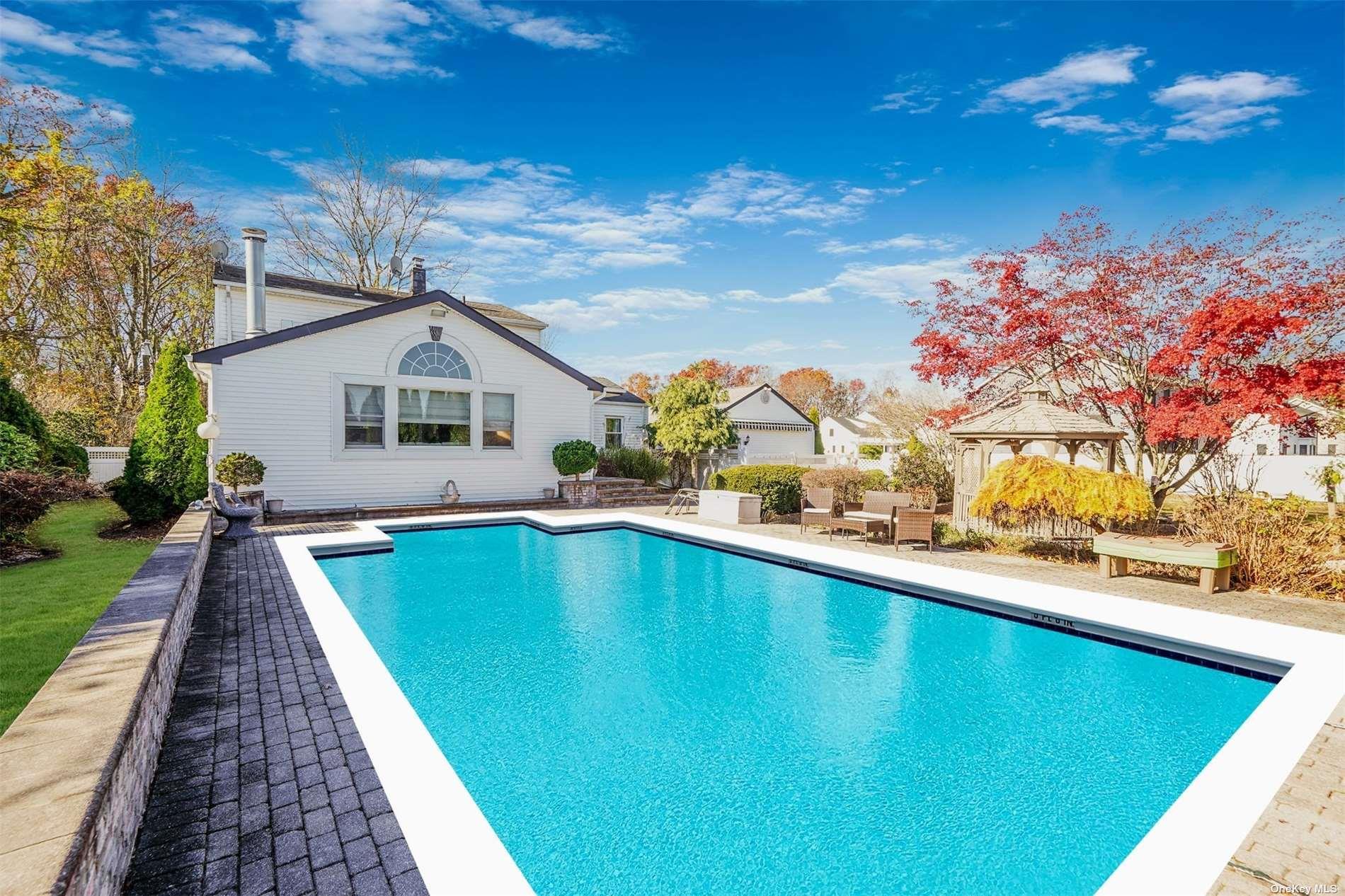 Single Family Marchant Drive Suffolk County, NY 11780, MLS-L3591496-35
