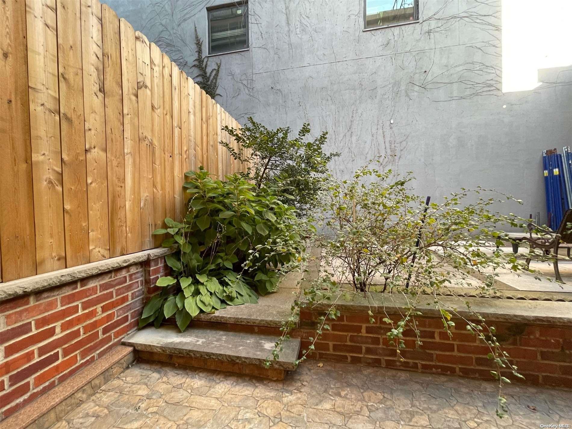 Commercial Sale Mcguinness  Brooklyn, NY 11222, MLS-L3591532-3