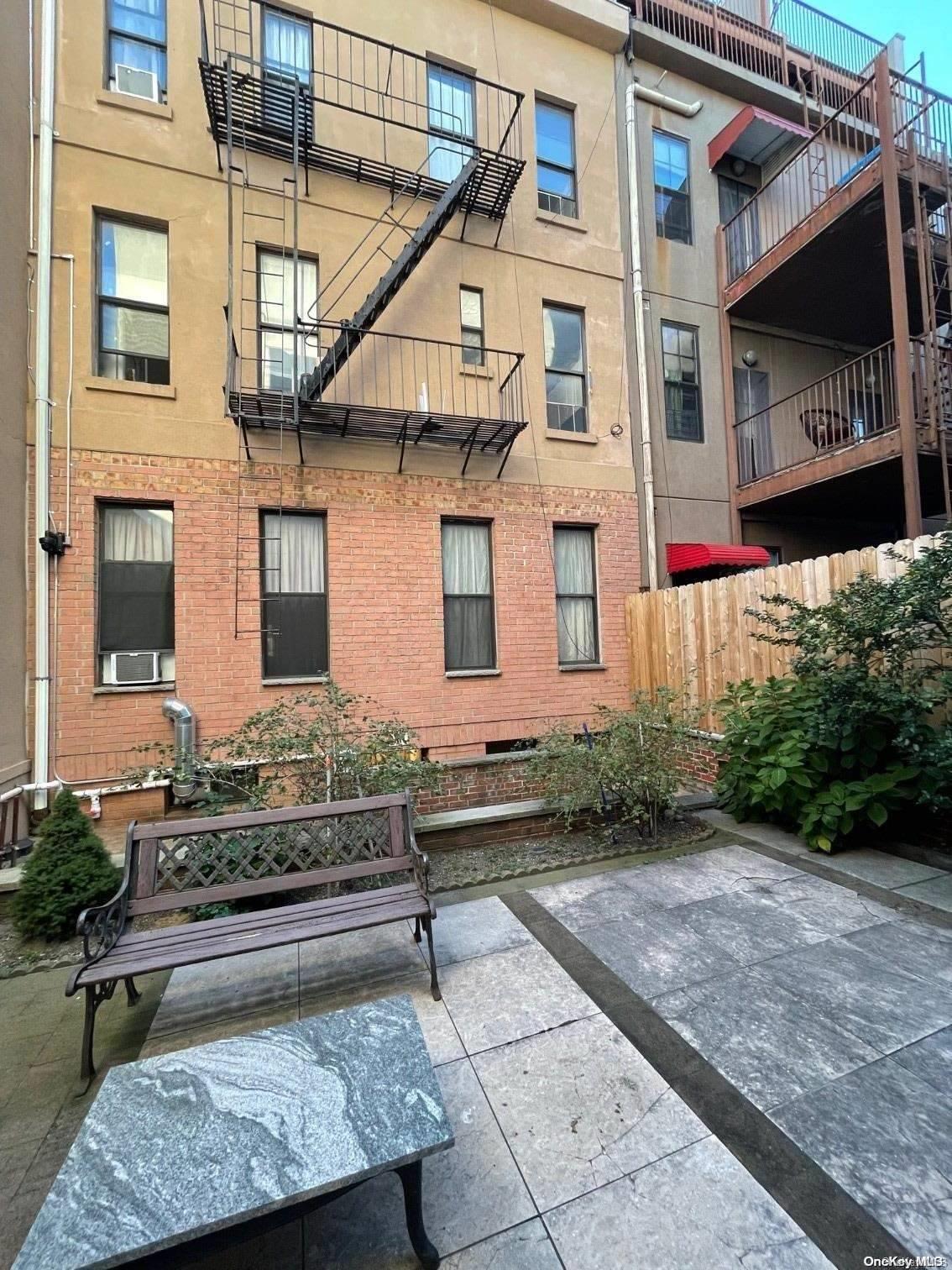 Commercial Sale Mcguinness  Brooklyn, NY 11222, MLS-L3591532-4