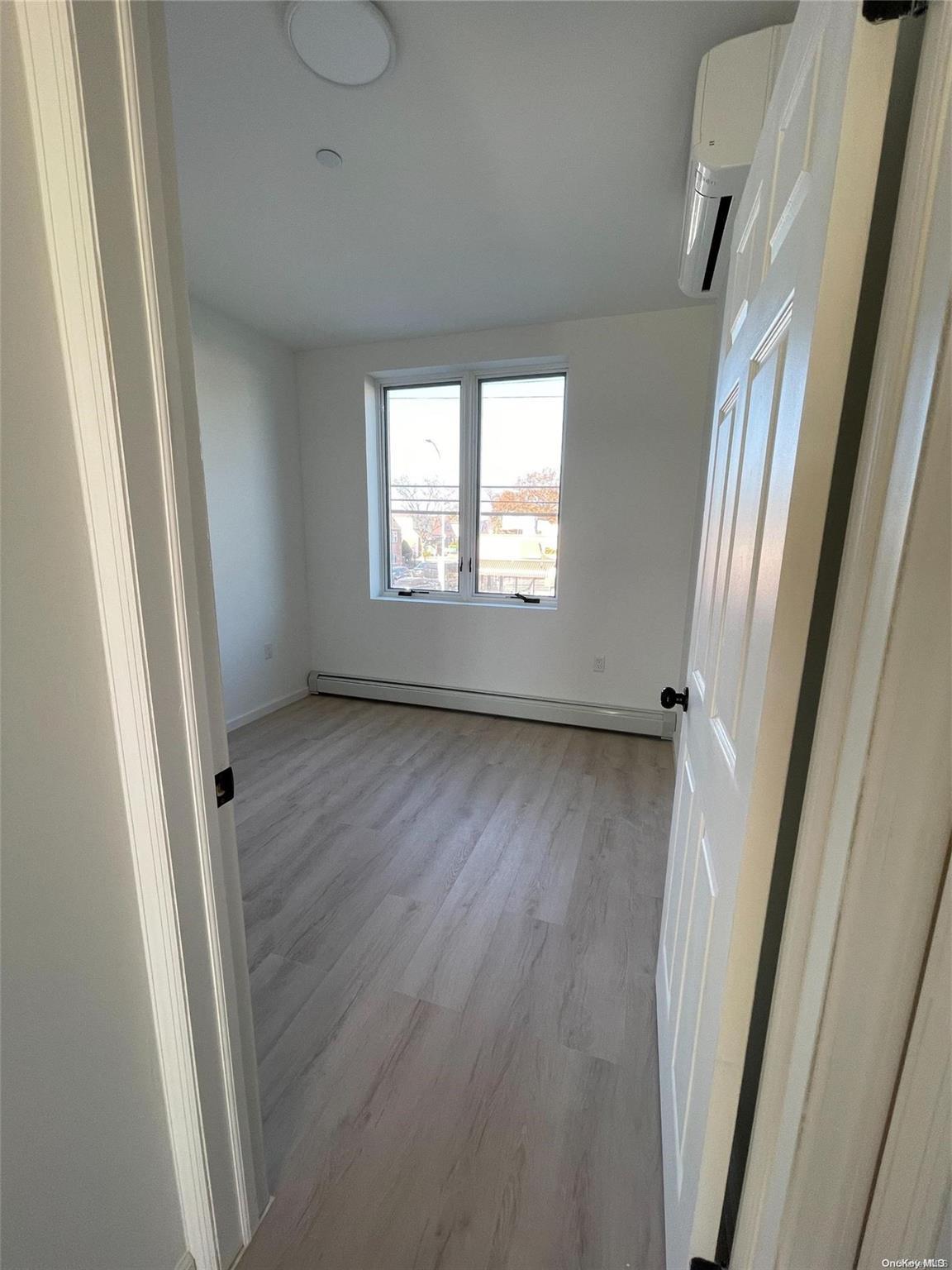 Apartment Hillside  Queens, NY 11004, MLS-L3591590-5