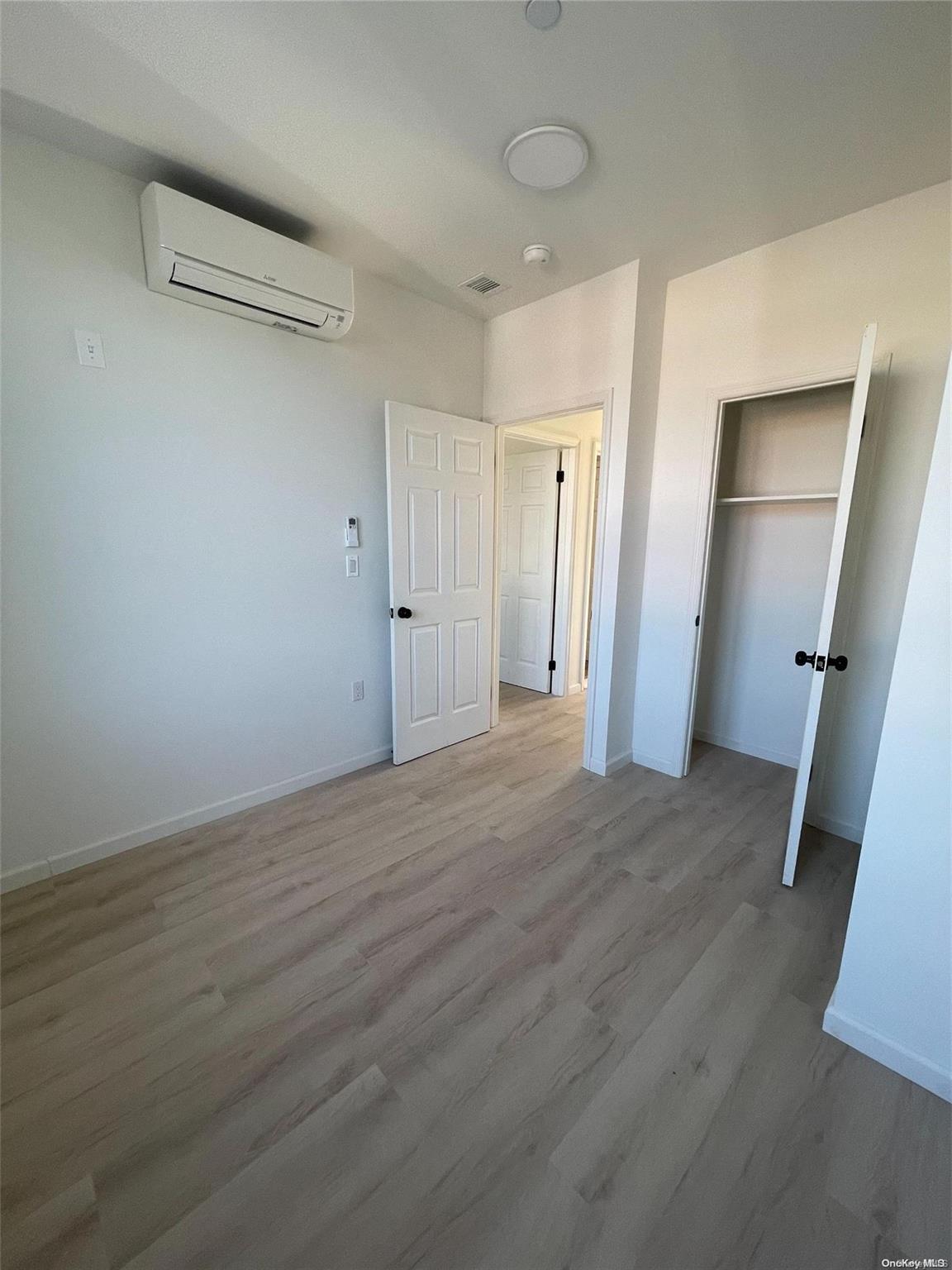 Apartment Hillside  Queens, NY 11004, MLS-L3591590-8