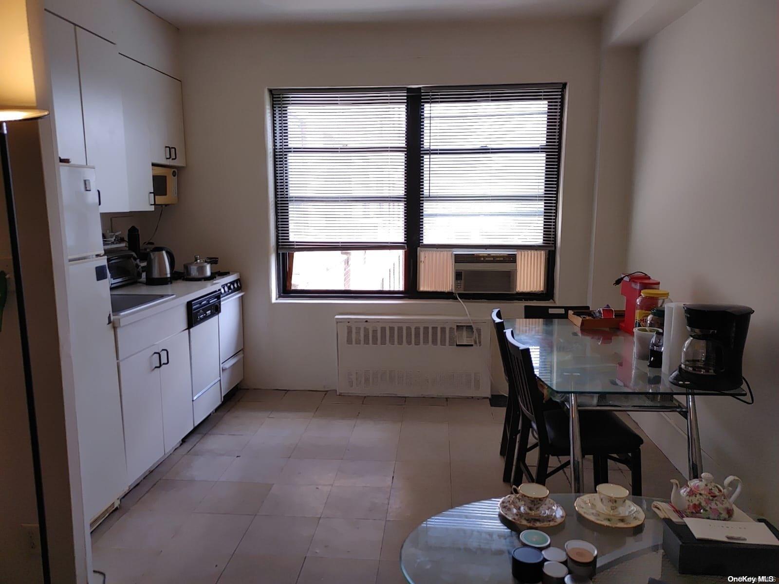 Coop 63rd  Queens, NY 11374, MLS-L3591721-8