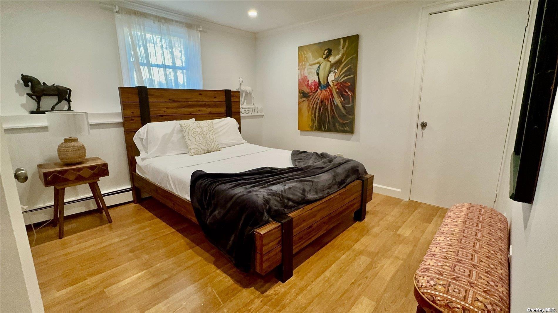 Single Family Westerly  Suffolk County, NY 11946, MLS-L3591815-19