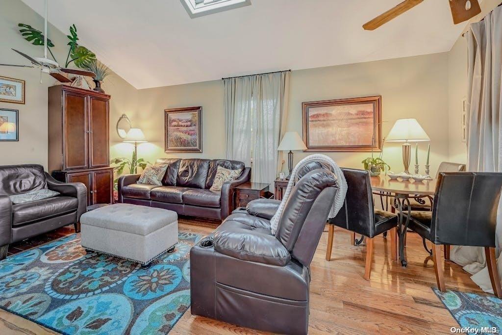 Single Family Birch Hollow  Suffolk County, NY 11967, MLS-L3591859-3