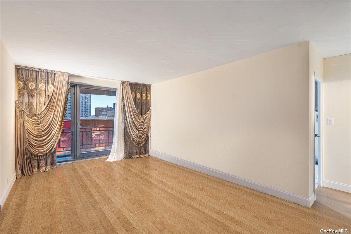 Coop 97th St  Queens, NY 11374, MLS-L3591990-7