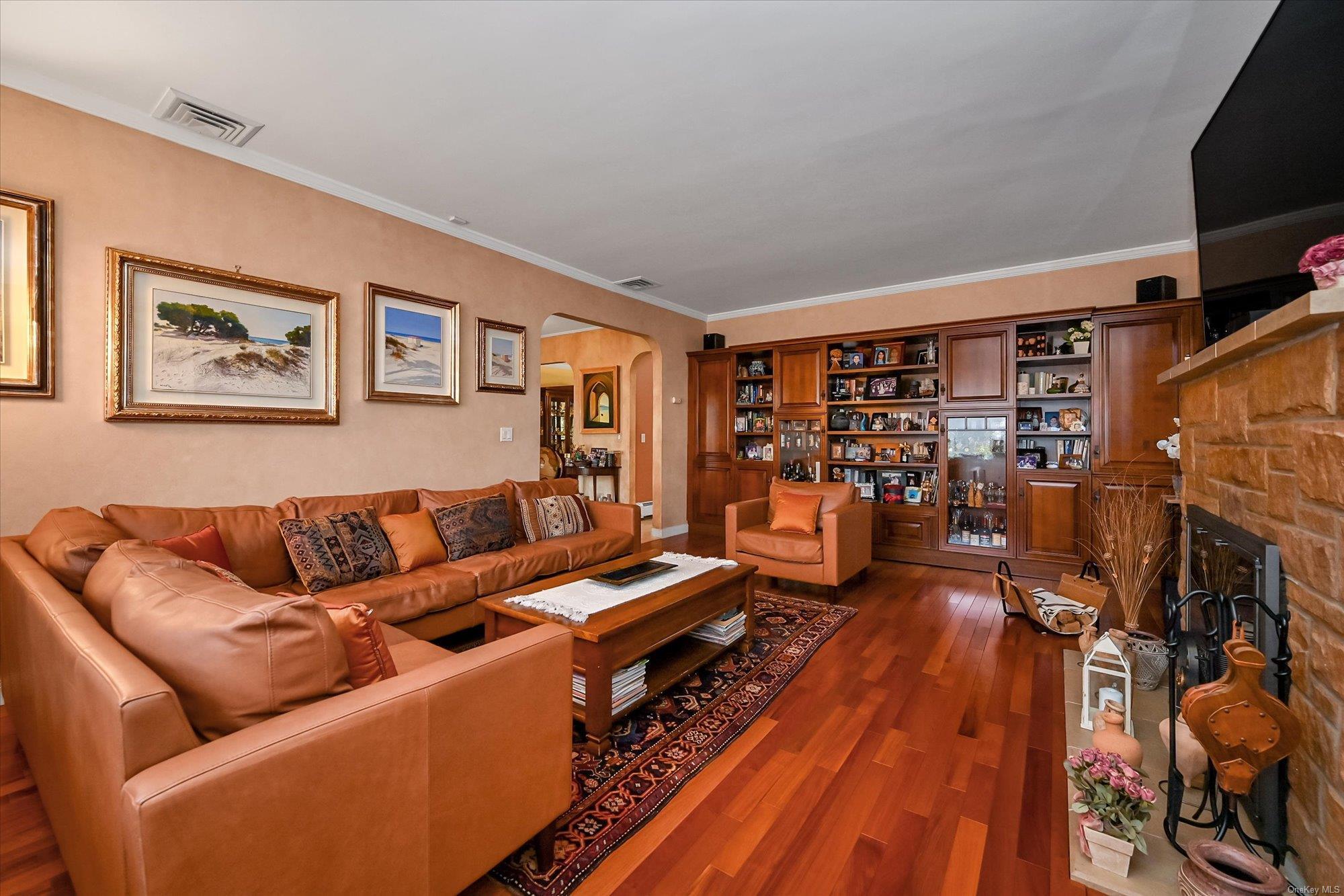 Single Family Harold  Nassau County, NY 11598, MLS-L3592010-4