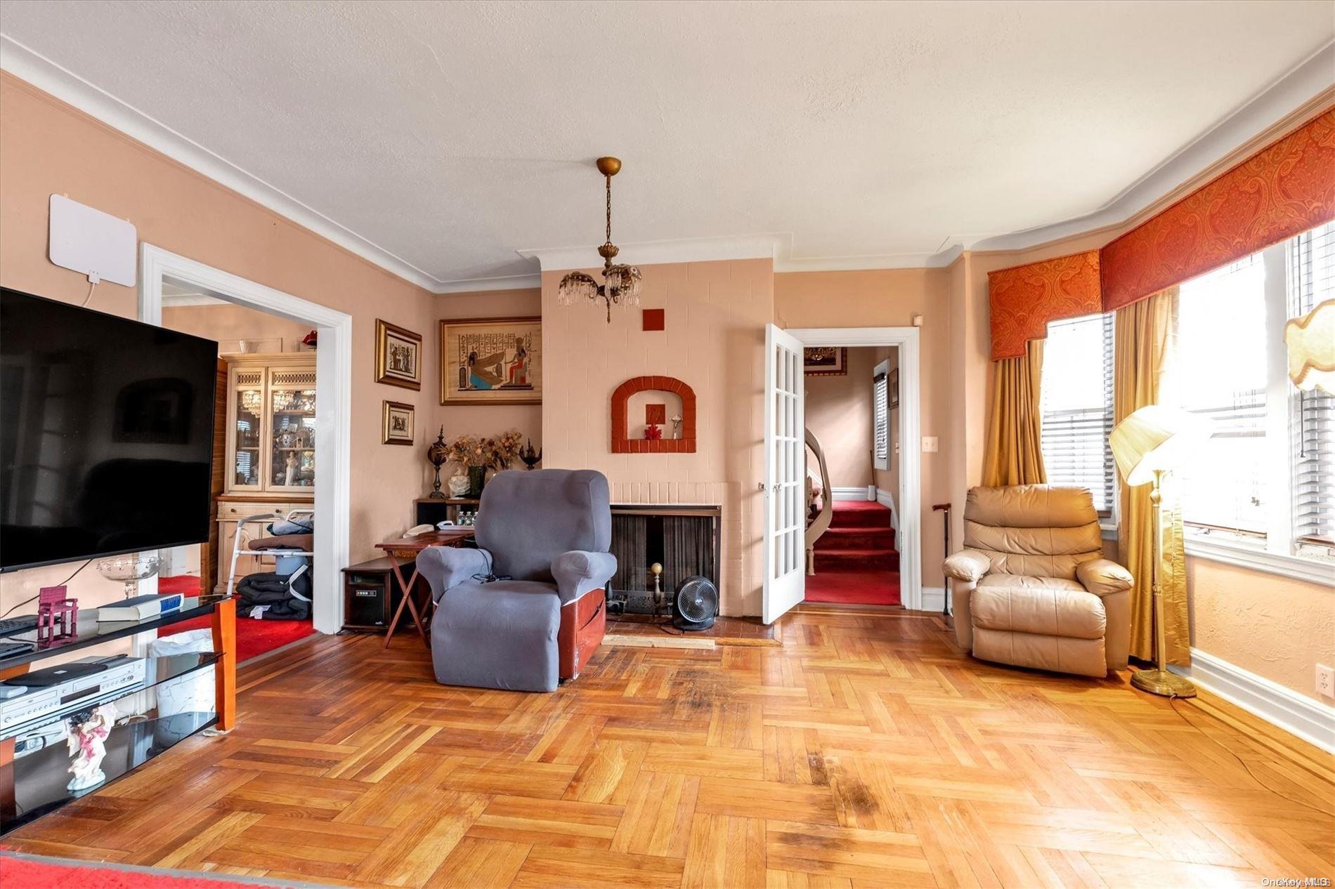 Single Family 114th  Queens, NY 11412, MLS-L3592078-5
