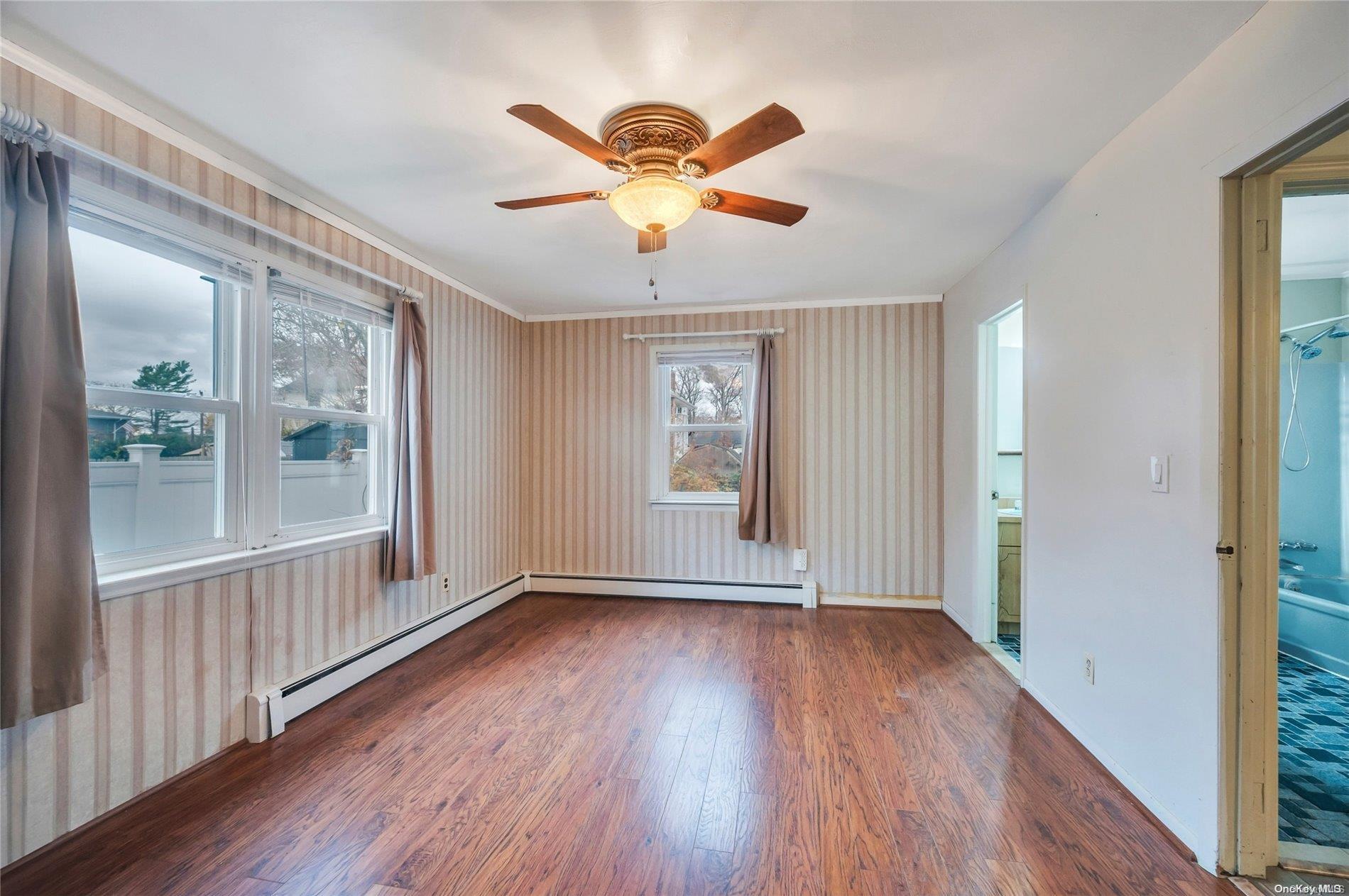 Single Family 2nd  Suffolk County, NY 11779, MLS-L3592194-17