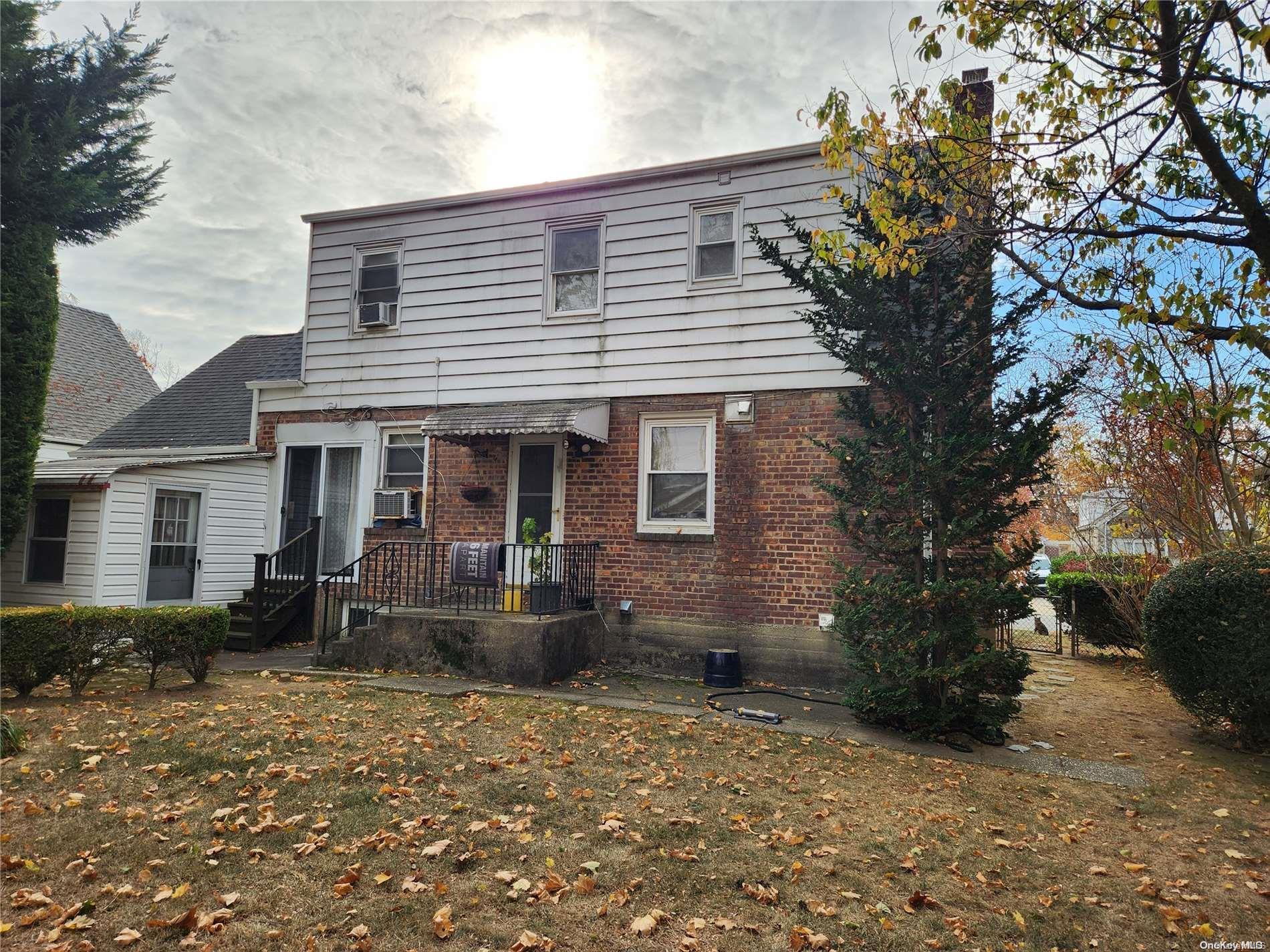 Single Family Allen  Nassau County, NY 11550, MLS-L3592283-2